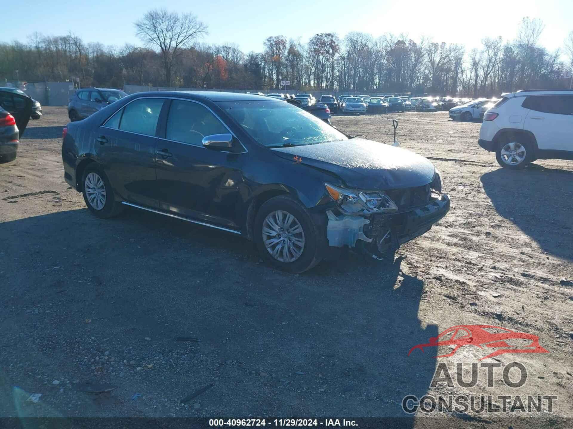 TOYOTA CAMRY 2013 - 4T4BF1FK8DR302643