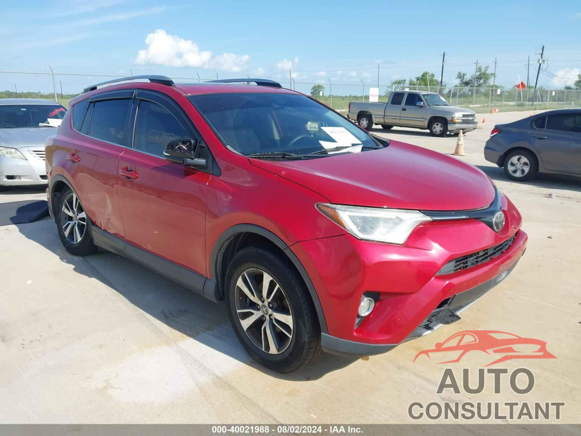 TOYOTA RAV4 2017 - JTMWFREV3HJ115943