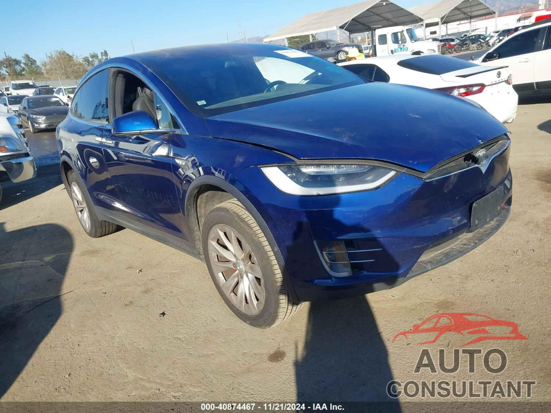 TESLA MODEL X 2016 - 5YJXCBE44GF003251