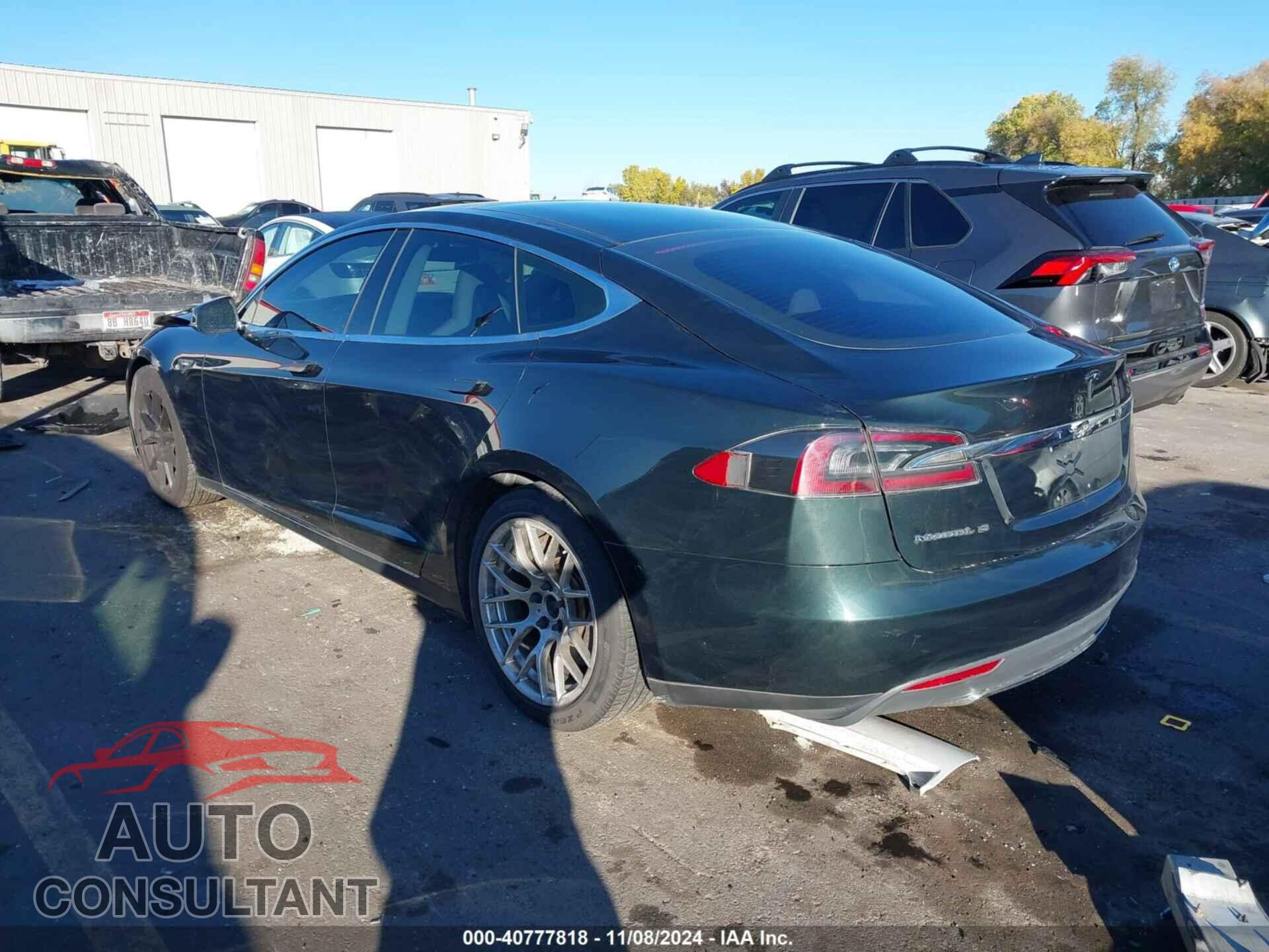 TESLA MODEL S 2014 - 5YJSA1H18EFP40168