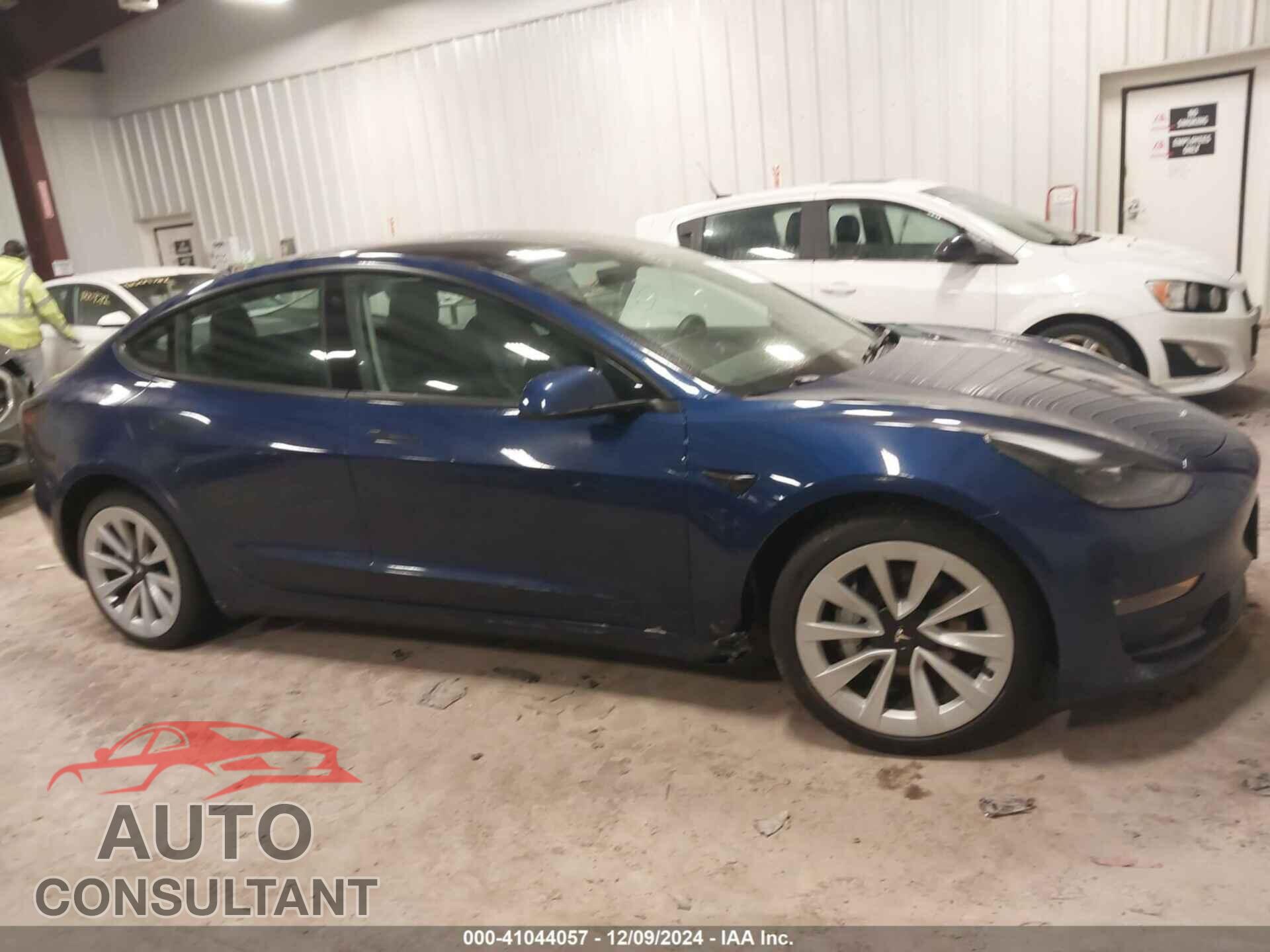 TESLA MODEL 3 2022 - 5YJ3E1EB9NF186113