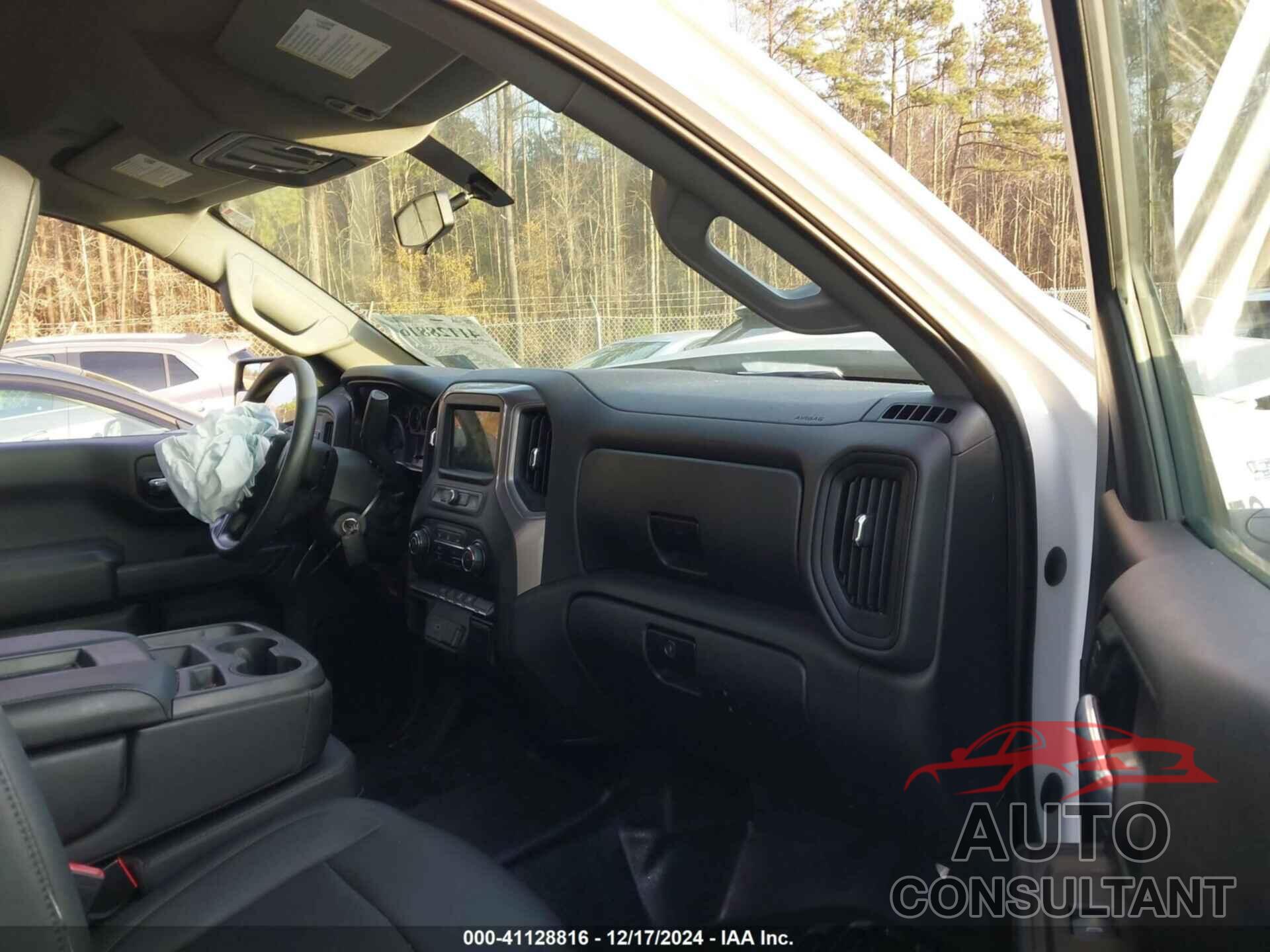 CHEVROLET SILVERADO 1500 2019 - 3GCNWAEH1KG297948
