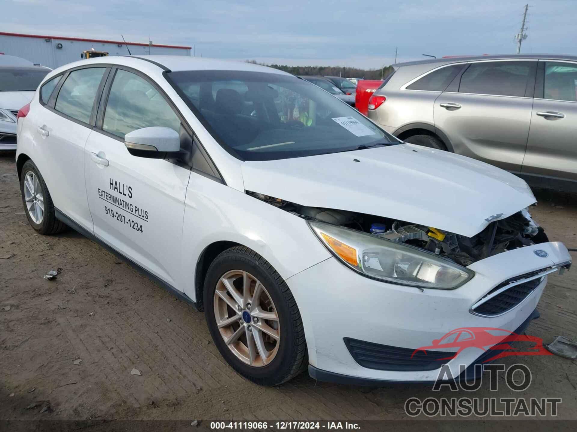 FORD FOCUS 2017 - 1FADP3K28HL251314