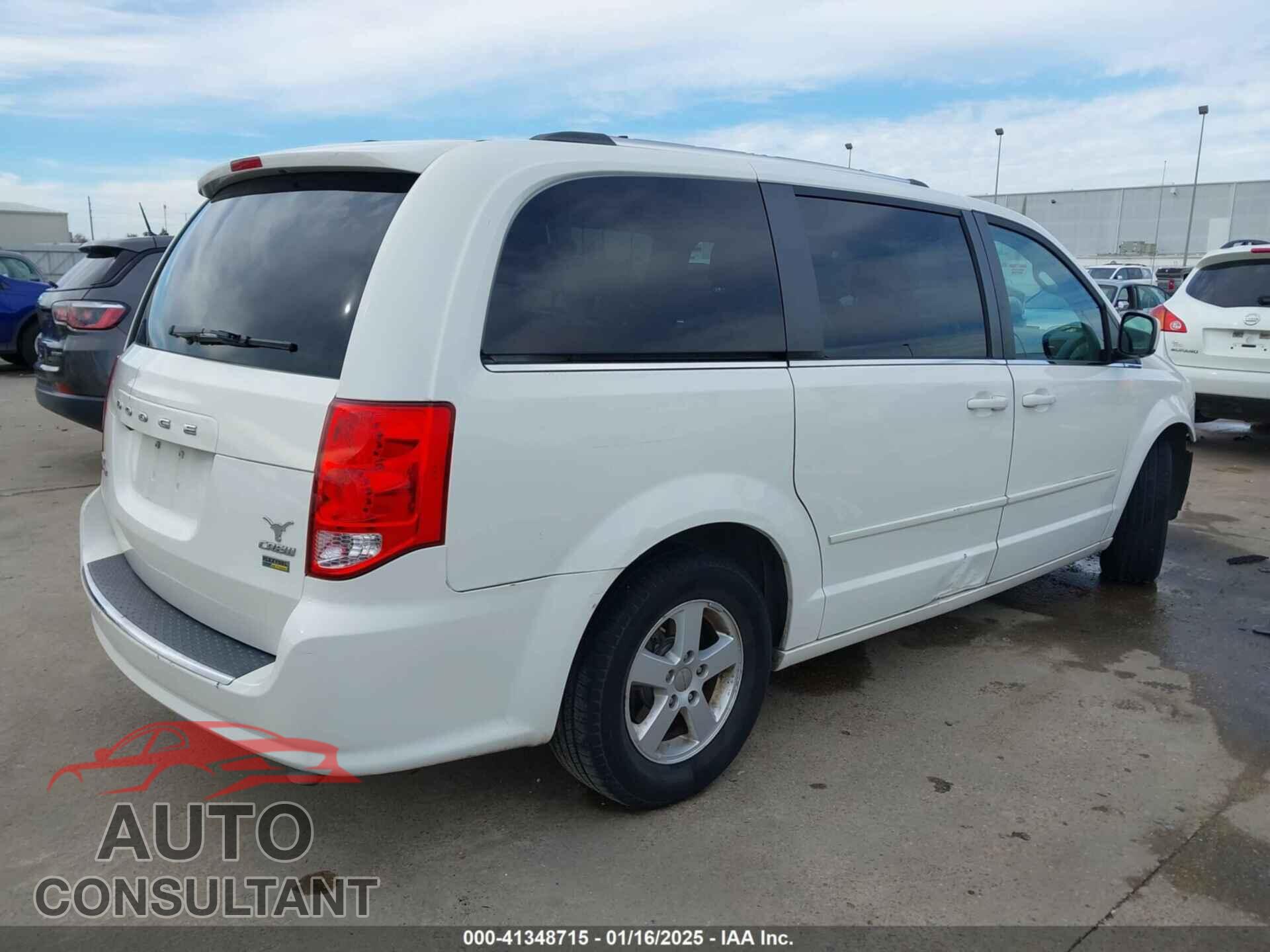 DODGE GRAND CARAVAN 2011 - 2D4RN5DG7BR755042