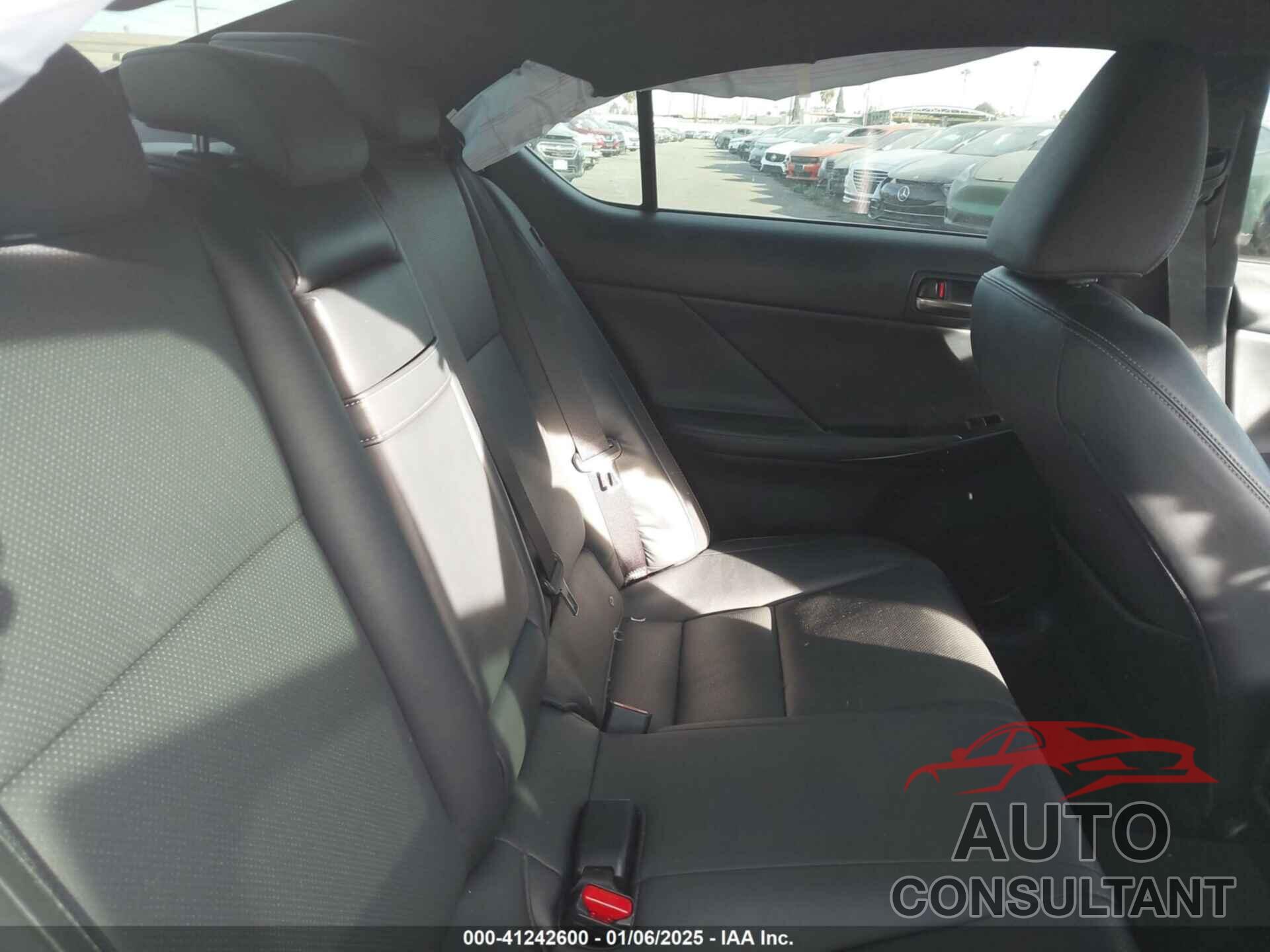 LEXUS IS 300 2021 - JTHAA1D26M5113204