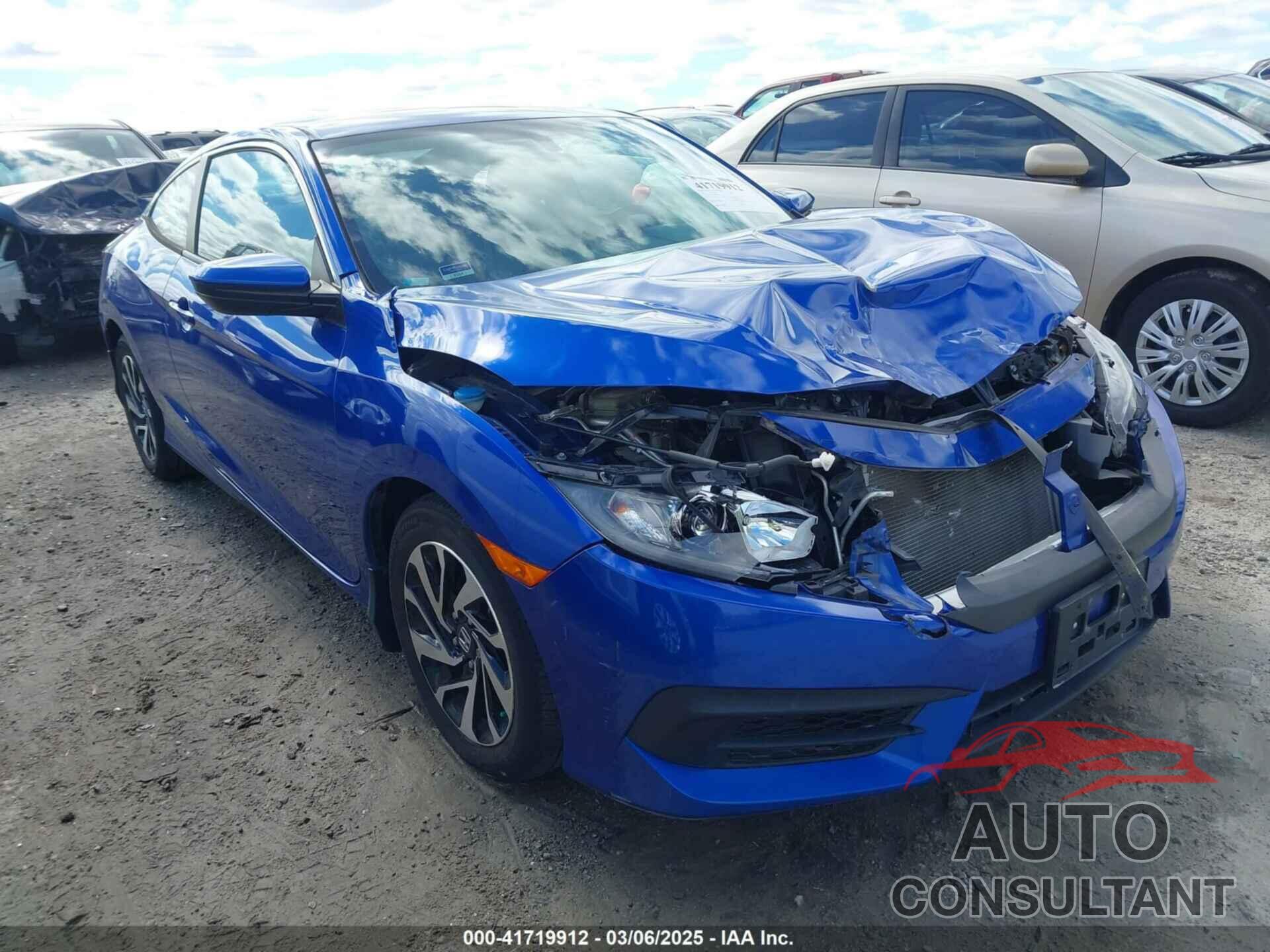 HONDA CIVIC 2018 - 2HGFC4B56JH304420