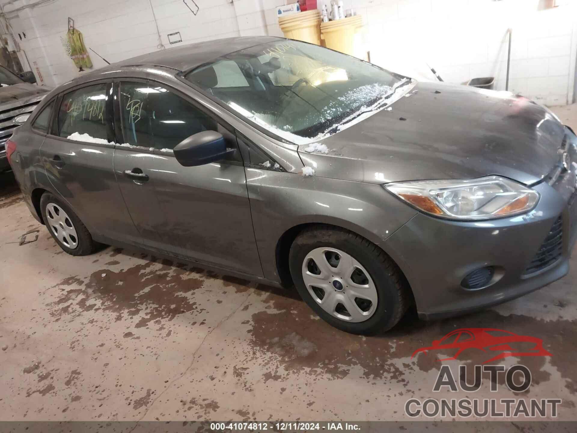 FORD FOCUS 2014 - 1FADP3E25EL349692