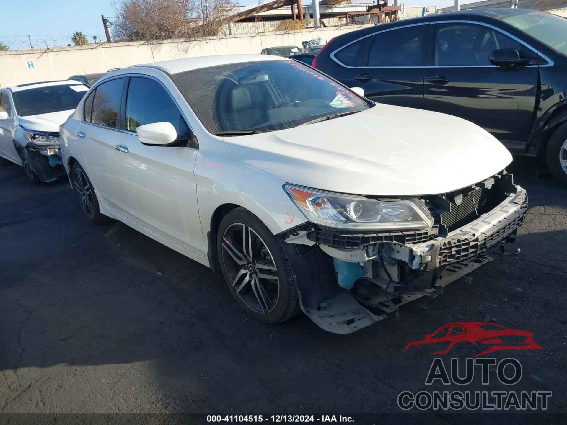 HONDA ACCORD 2017 - 1HGCR2F58HA215585