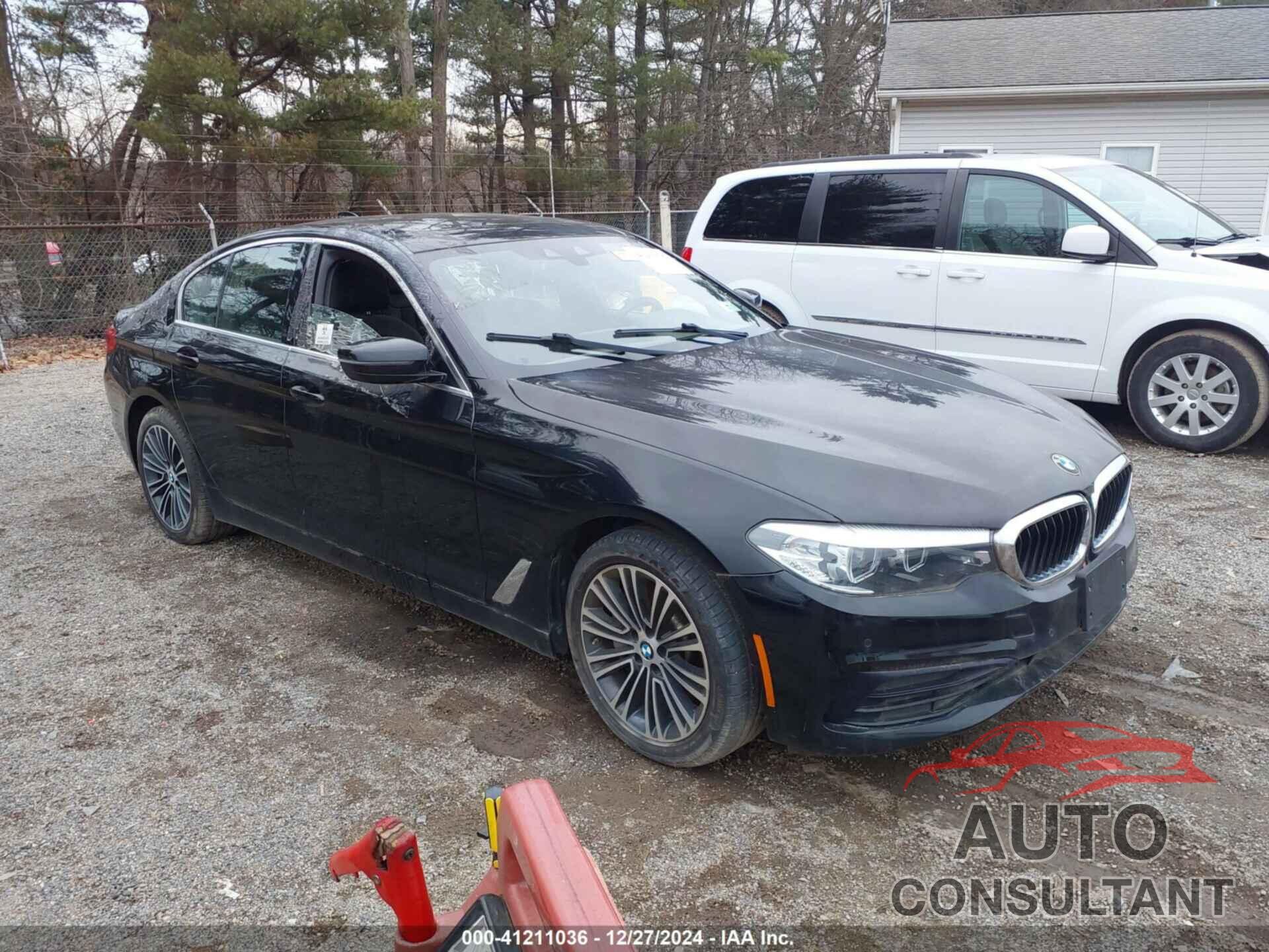 BMW 530I 2019 - WBAJA7C59KWW18335