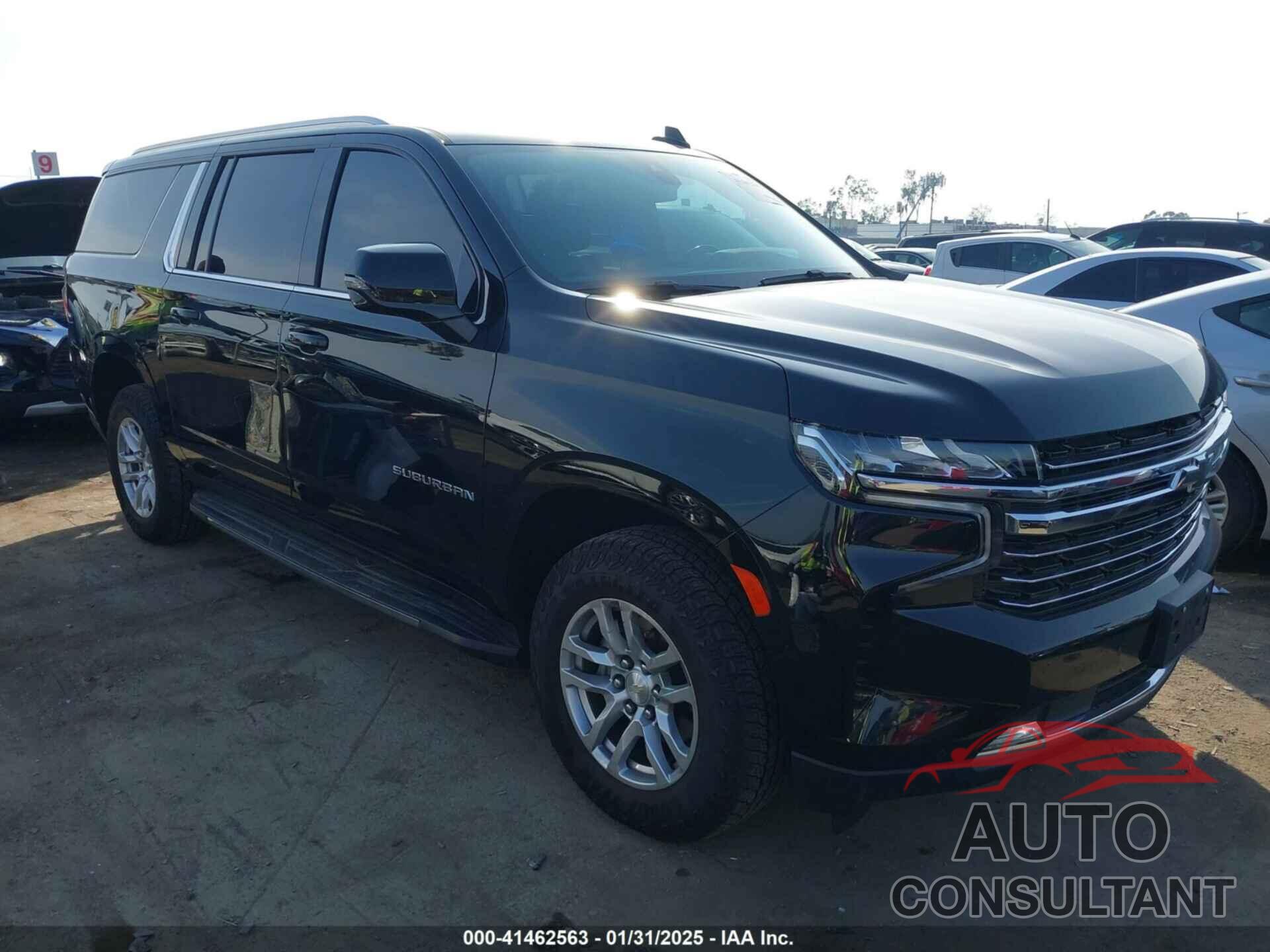 CHEVROLET SUBURBAN 2021 - 1GNSKCKDXMR319645