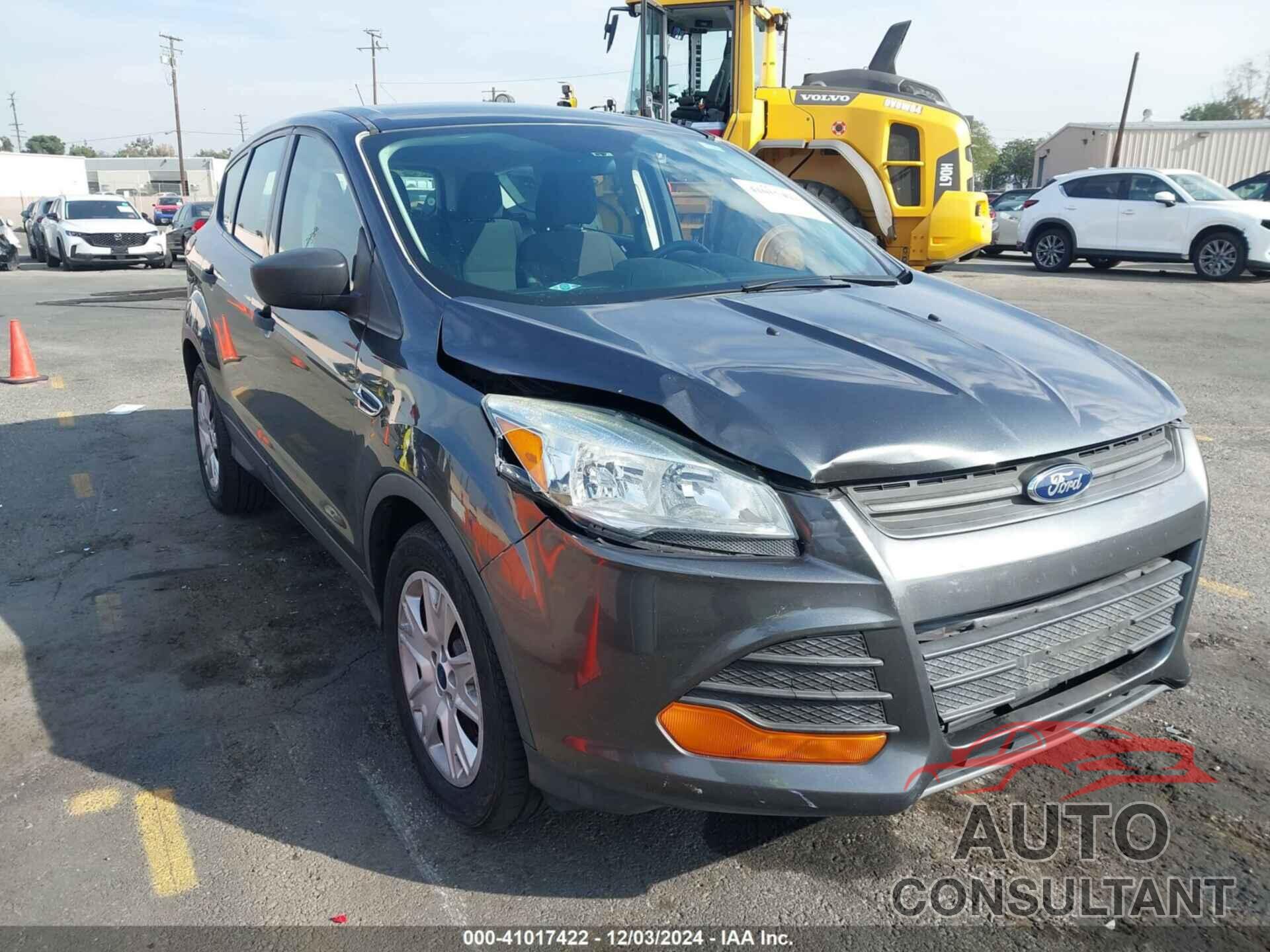 FORD ESCAPE 2016 - 1FMCU0F70GUB38593