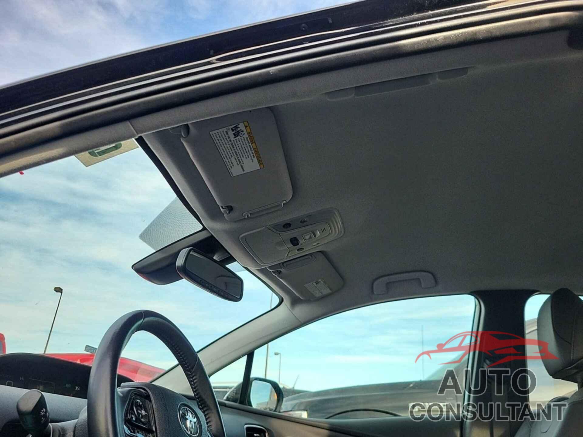 TOYOTA PRIUS 2022 - JTDKAMFU1N3180604