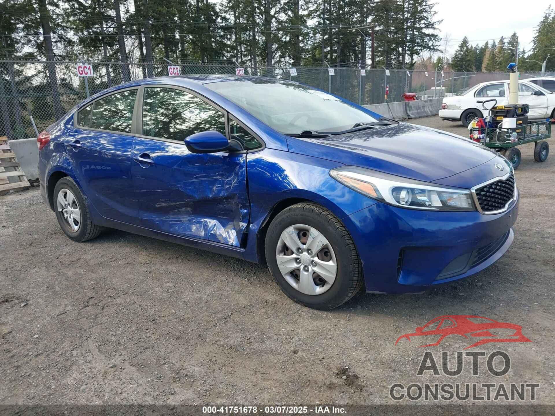 KIA FORTE 2018 - 3KPFL4A77JE195964