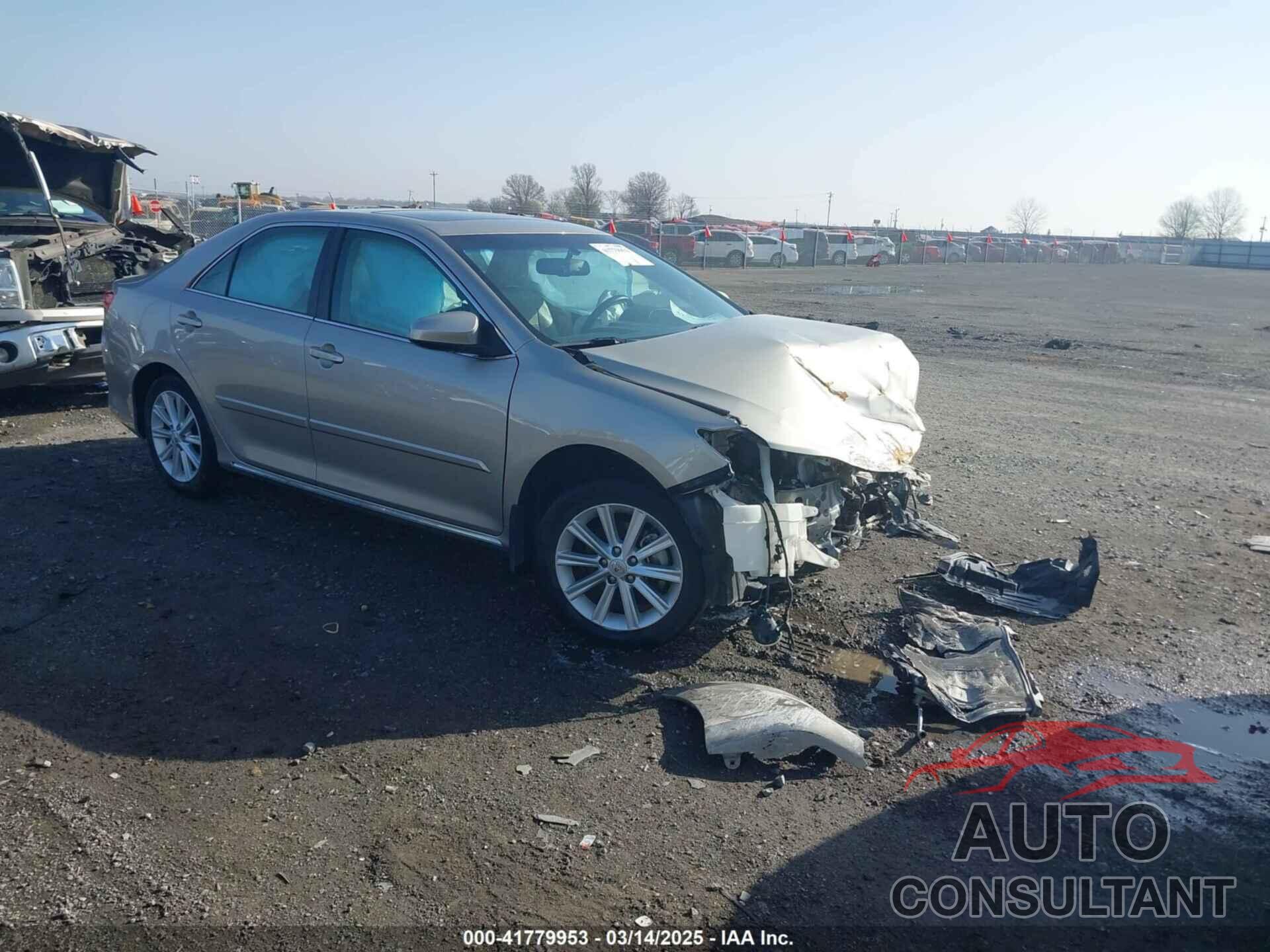 TOYOTA CAMRY 2013 - 4T1BF1FK4DU680548