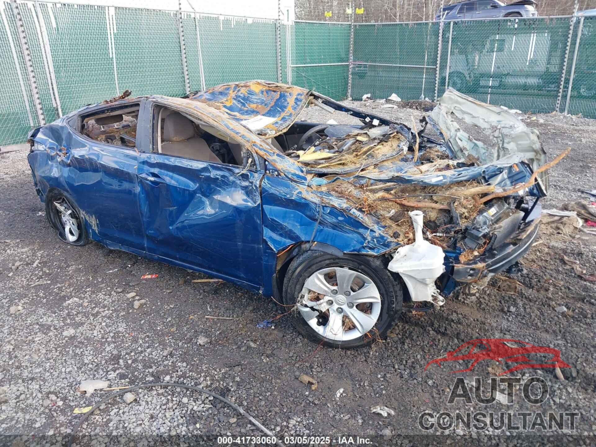 HYUNDAI ELANTRA 2016 - KMHDH4AE8GU649233