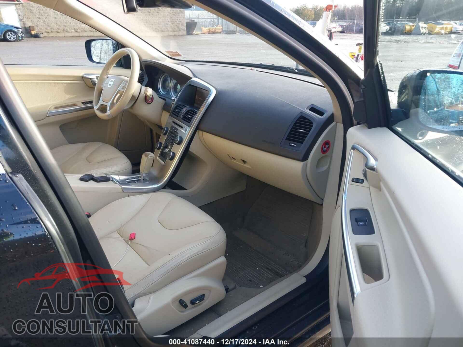 VOLVO XC60 2012 - YV4940DZ9C2335087