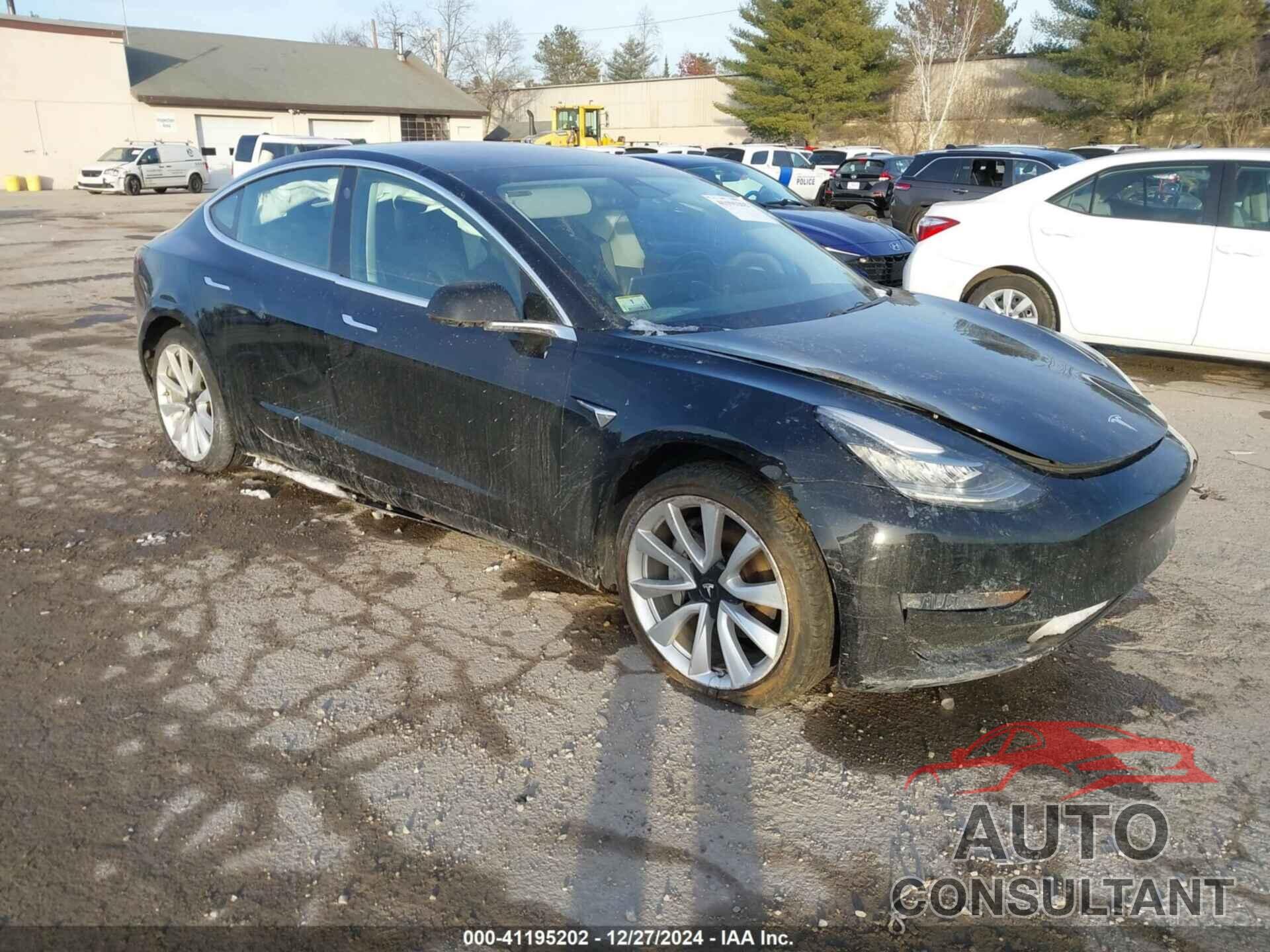 TESLA MODEL 3 2018 - 5YJ3E1EB1JF086551