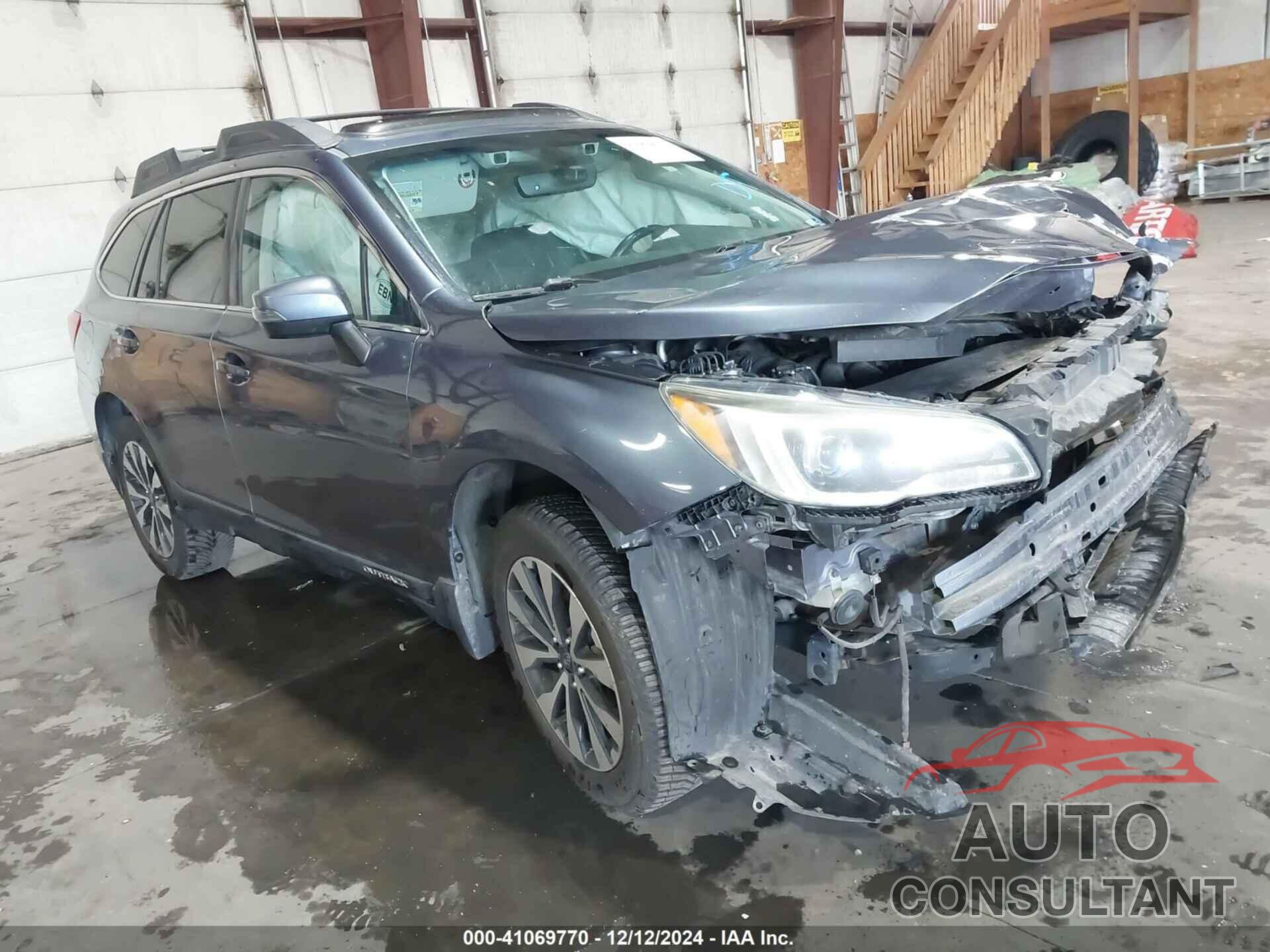 SUBARU OUTBACK 2017 - 4S4BSENC3H3327209