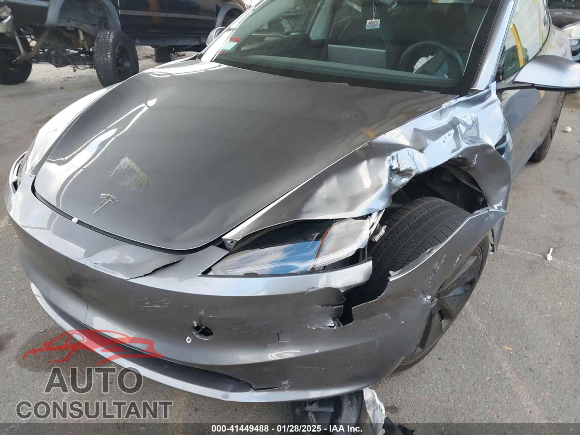 TESLA MODEL 3 2025 - 5YJ3E1EBXSF912475