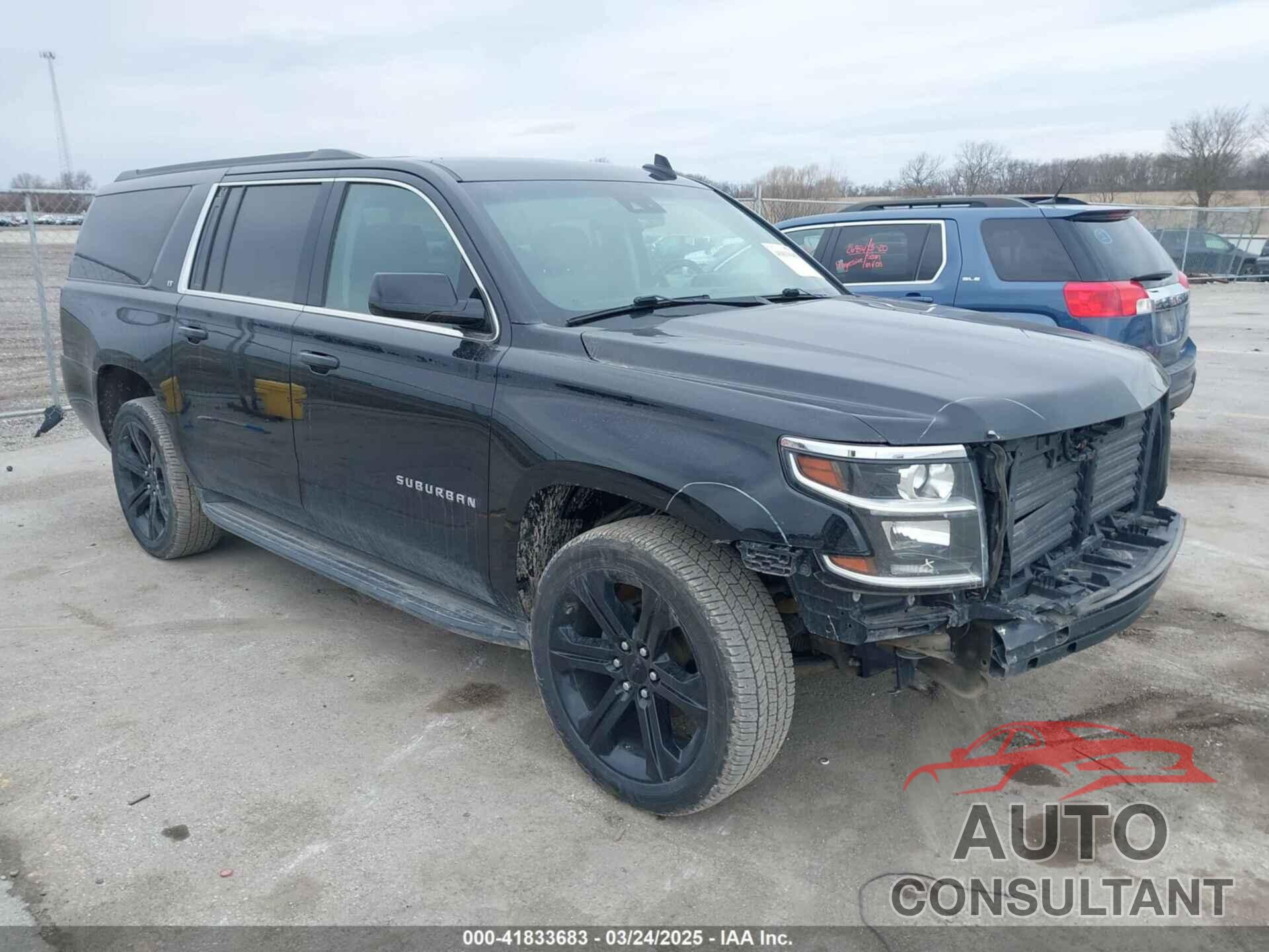 CHEVROLET SUBURBAN 2019 - 1GNSKHKC7KR192984