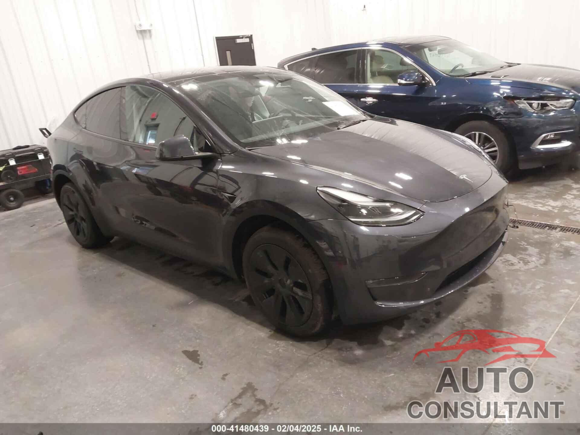 TESLA MODEL Y 2025 - 7SAYGDEEXSA354929