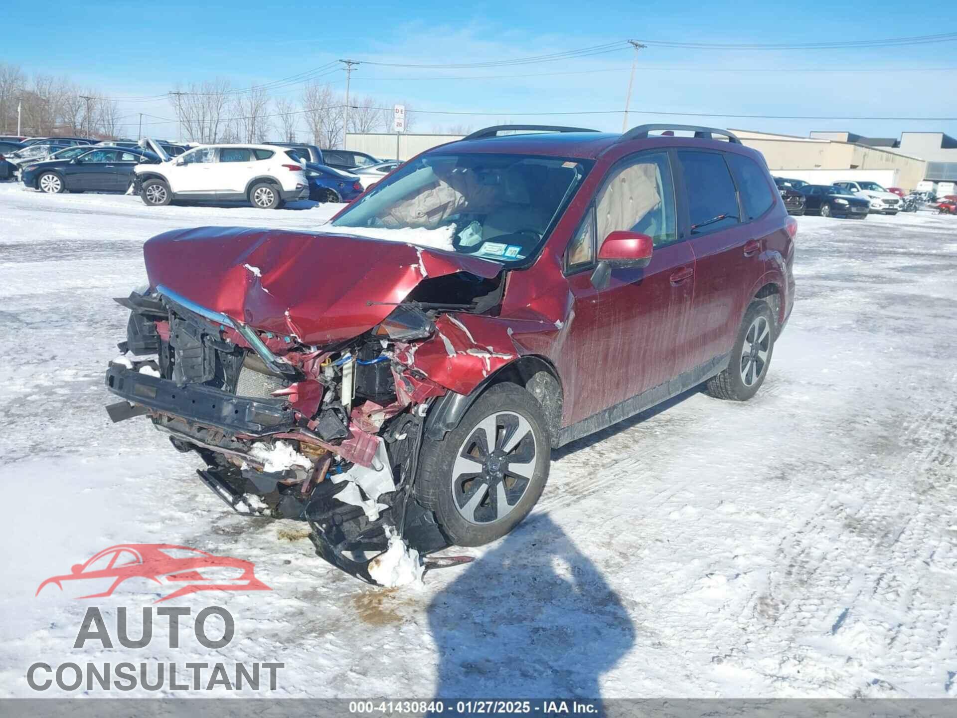 SUBARU FORESTER 2017 - JF2SJAEC1HH527963
