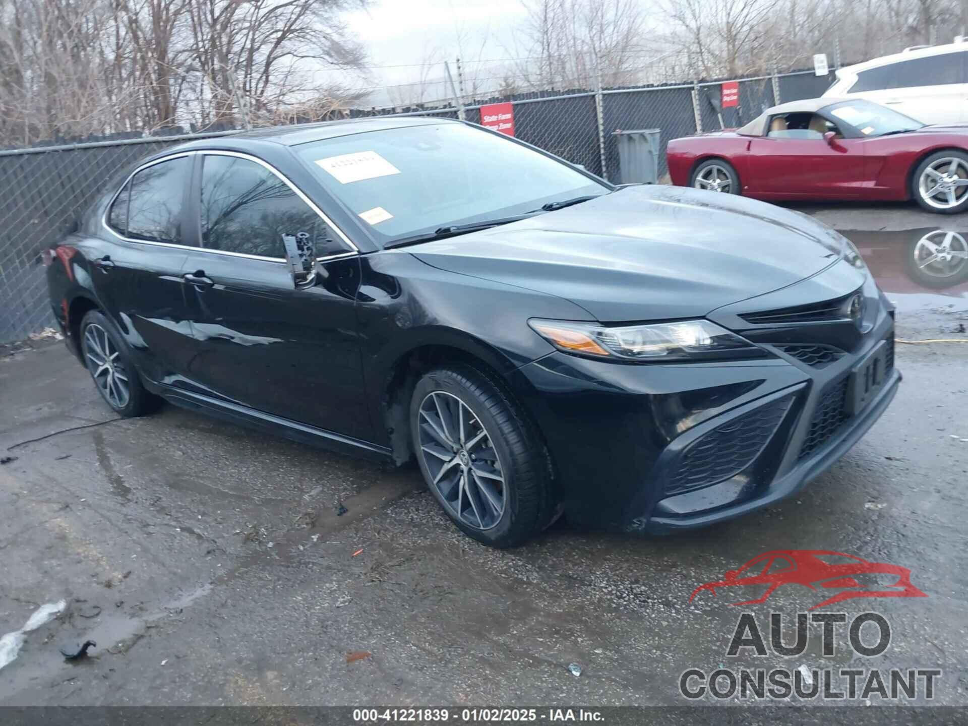 TOYOTA CAMRY 2023 - 4T1G11AK7PU118725