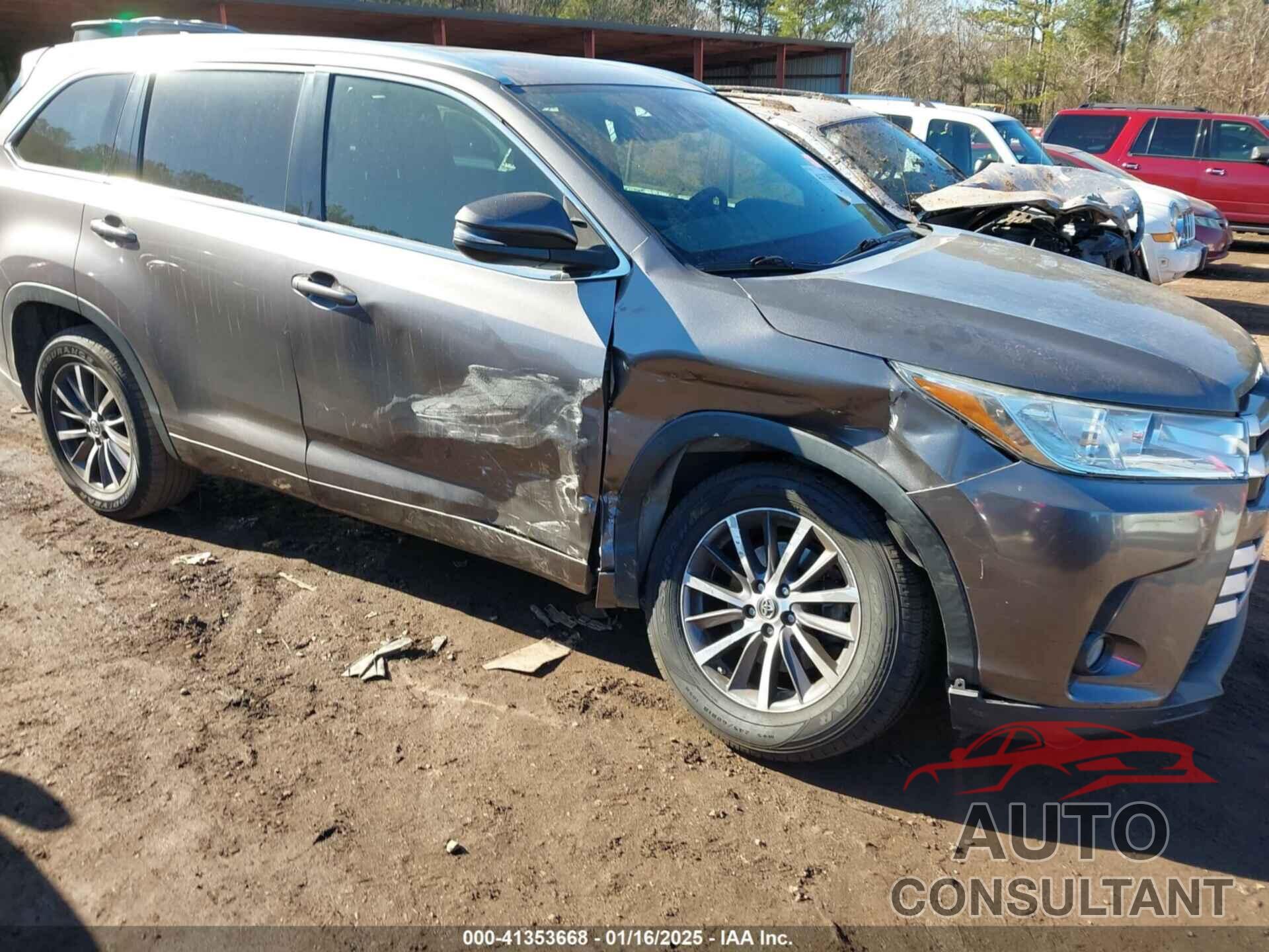 TOYOTA HIGHLANDER 2017 - 5TDKZRFH1HS522161