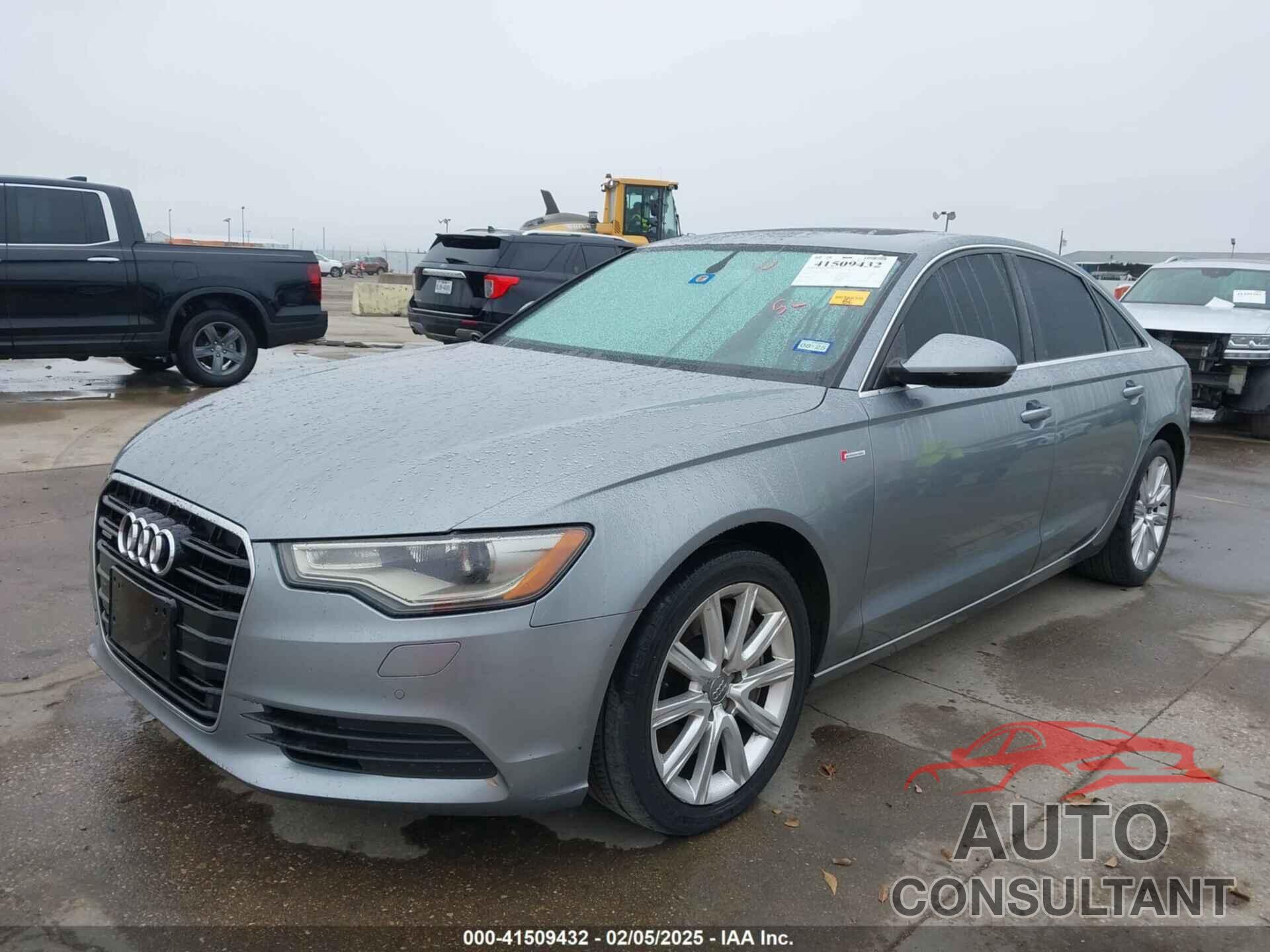 AUDI A6 2013 - WAUGGAFC4DN089255