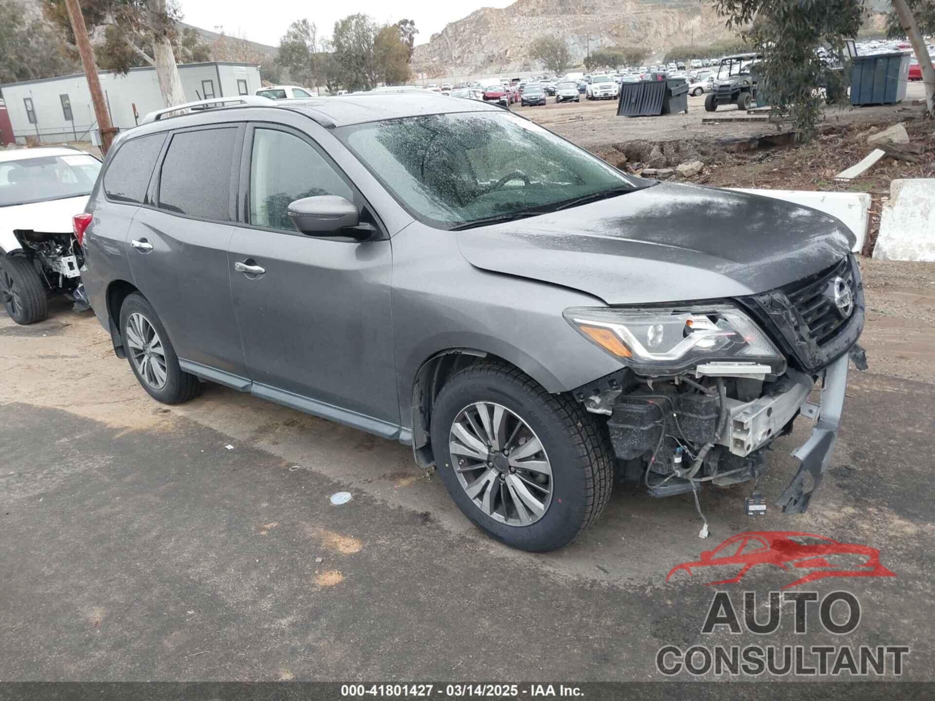 NISSAN PATHFINDER 2018 - 5N1DR2MN8JC647427