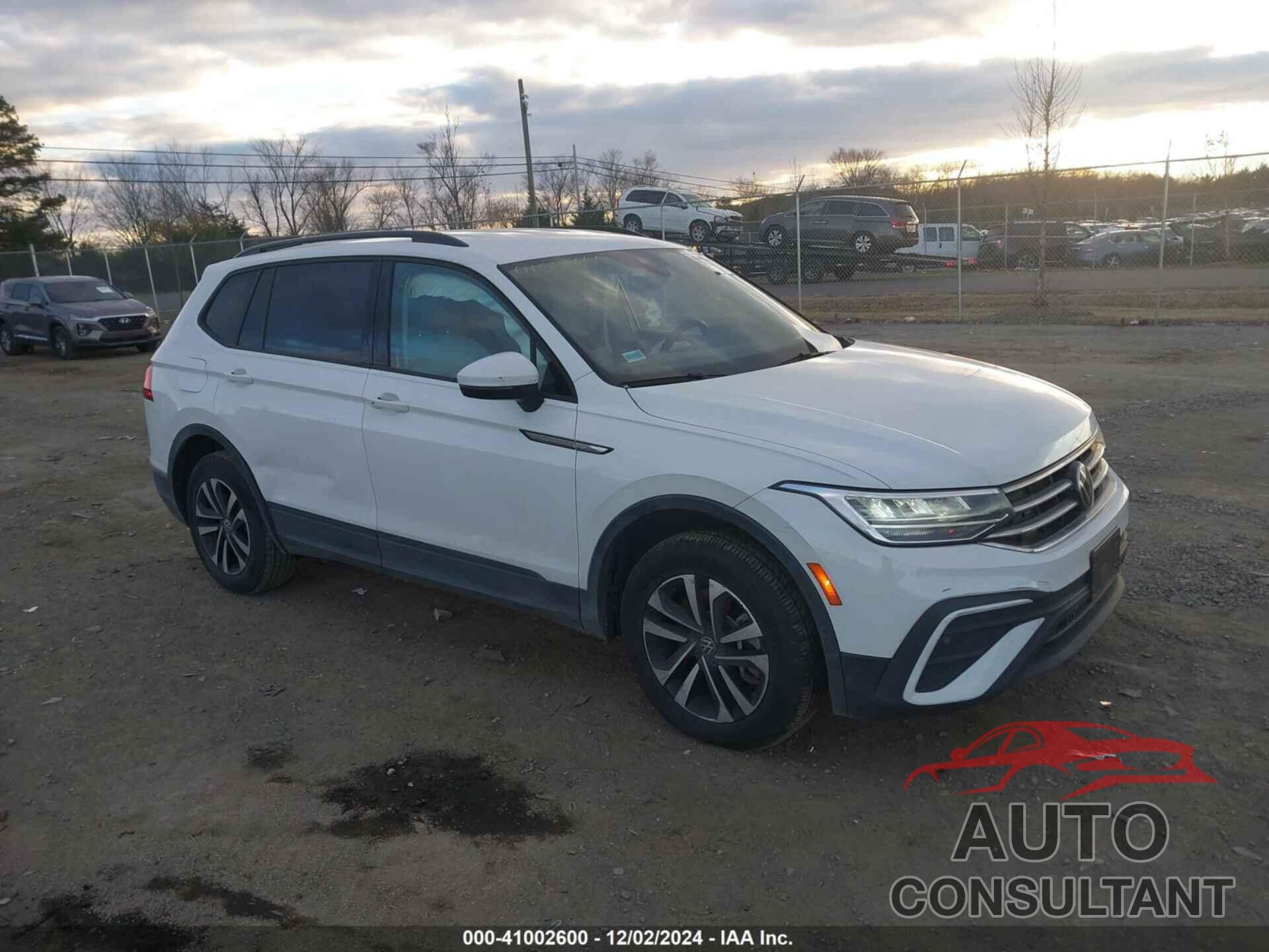 VOLKSWAGEN TIGUAN 2022 - 3VV1B7AX9NM030428