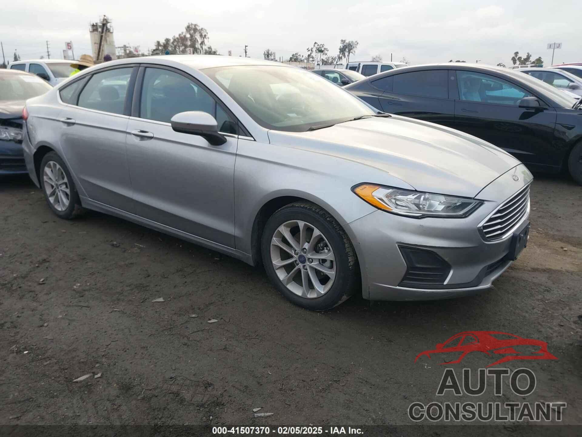 FORD FUSION 2020 - 3FA6P0LU4LR254714