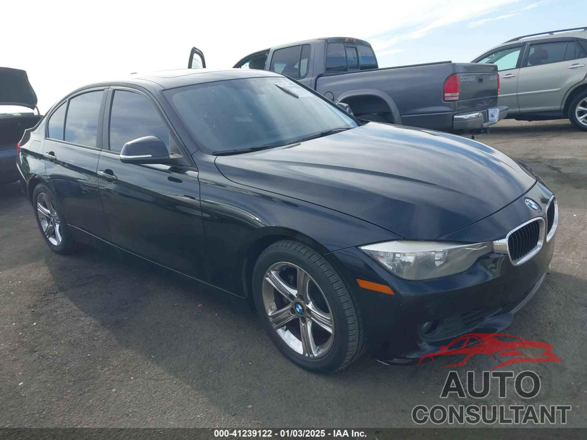 BMW 328I 2012 - WBA3A5G58CNP17128