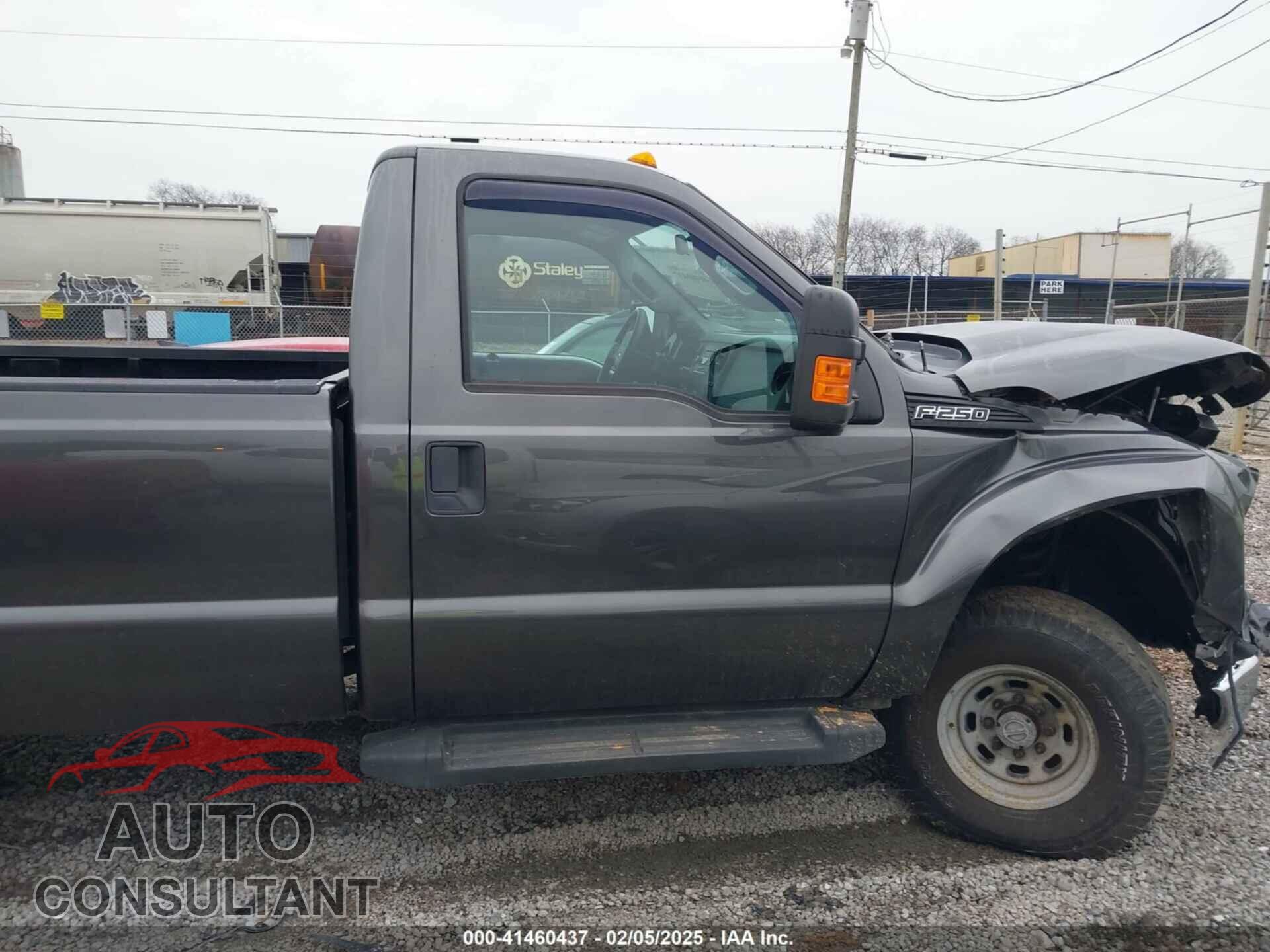 FORD F-250 2015 - 1FTBF2B61FED24221