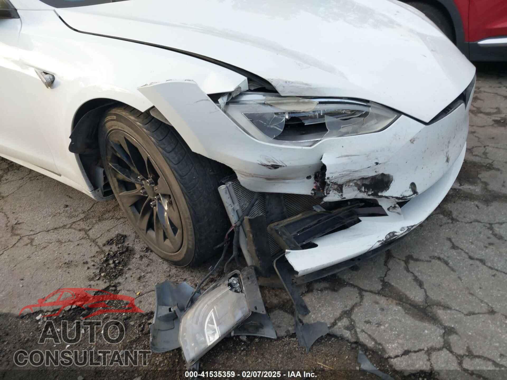TESLA MODEL S 2016 - 5YJSA1E2XGF144477