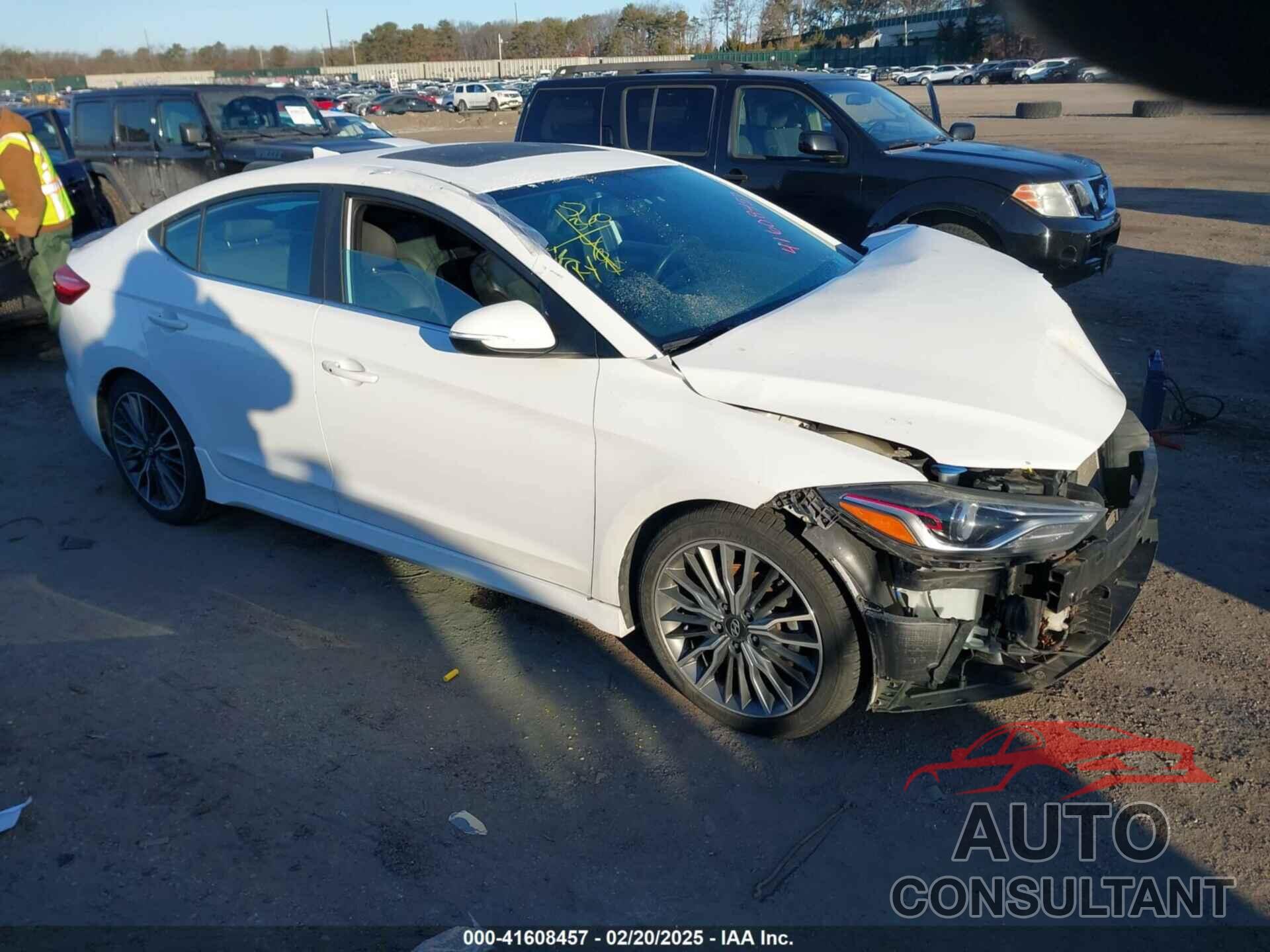 HYUNDAI ELANTRA 2017 - KMHD04LB3HU351992