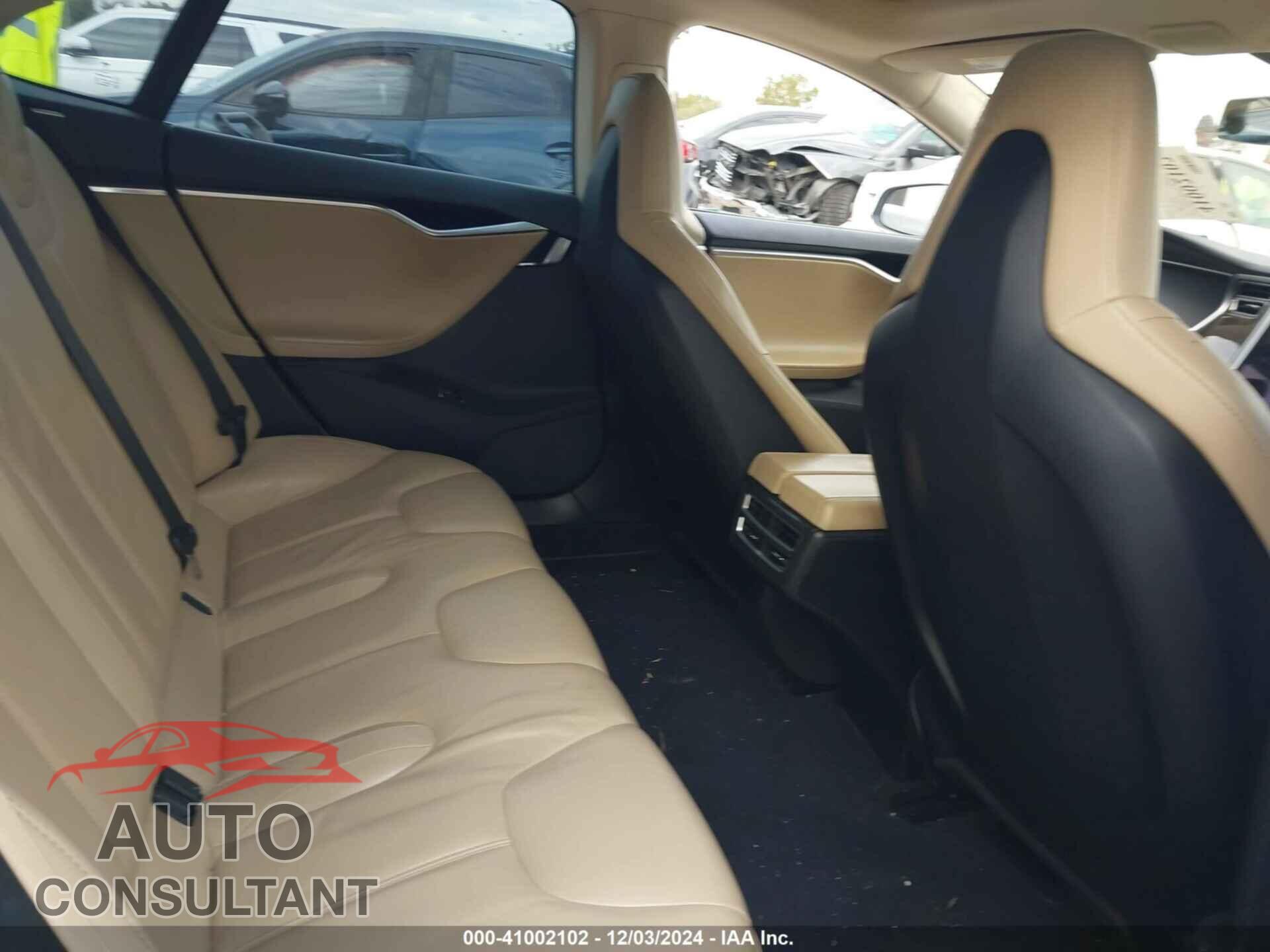 TESLA MODEL S 2013 - 5YJSA1AC7DFP10914