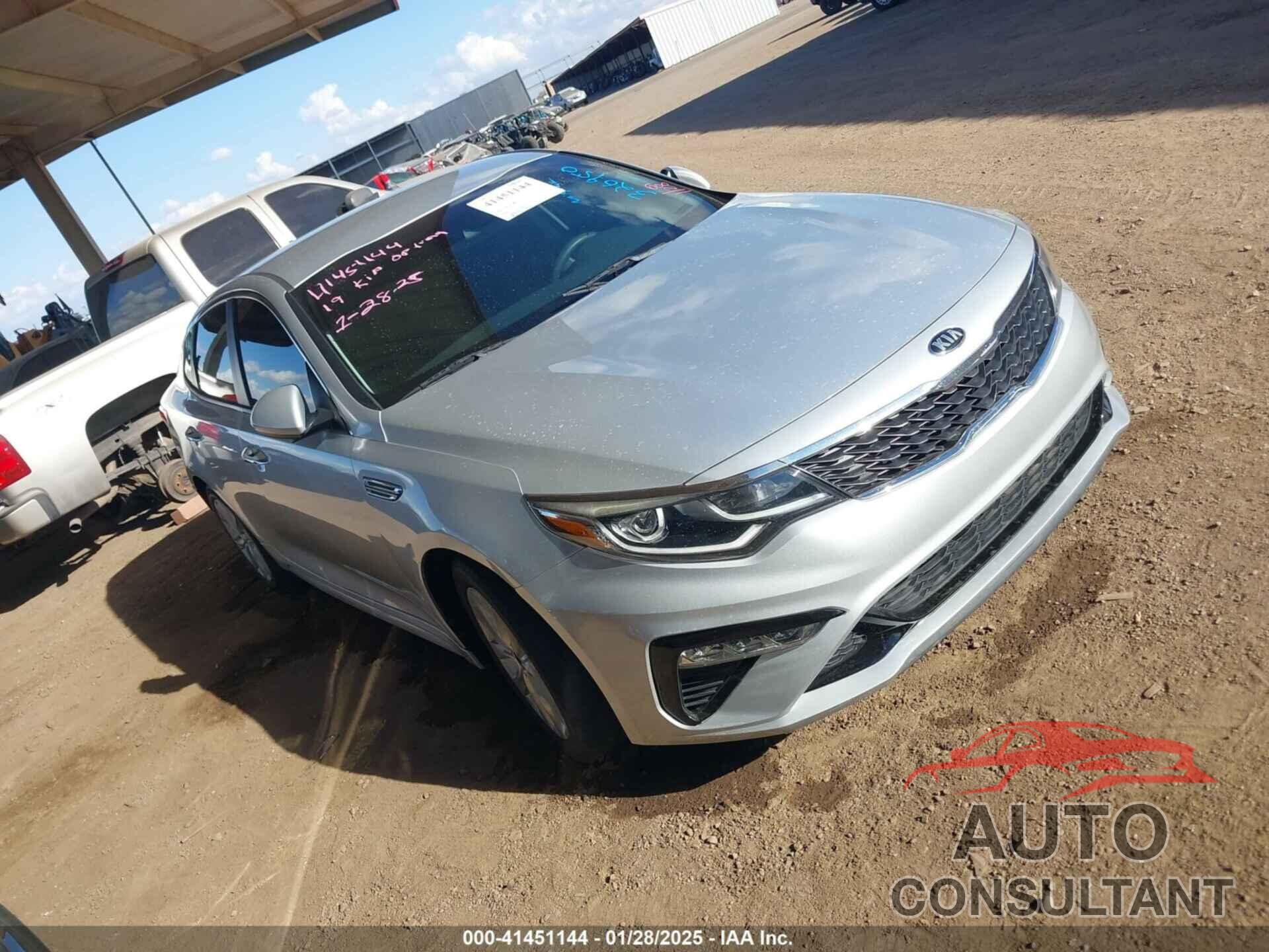 KIA OPTIMA 2019 - 5XXGT4L37KG326950