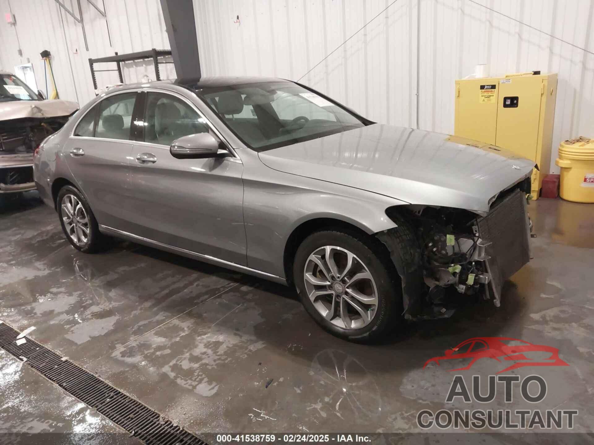 MERCEDES-BENZ C 300 2016 - 55SWF4KB9GU109257