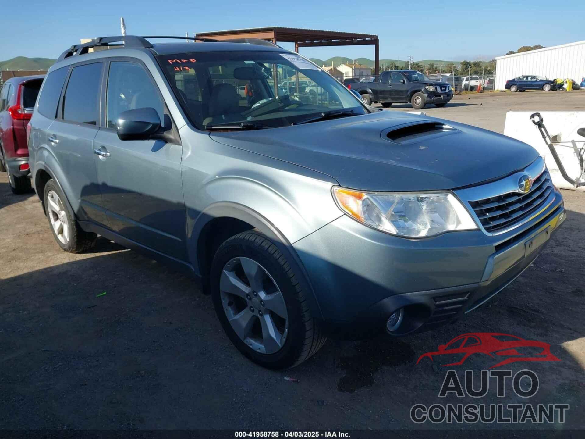 SUBARU FORESTER 2009 - JF2SH66689H712157