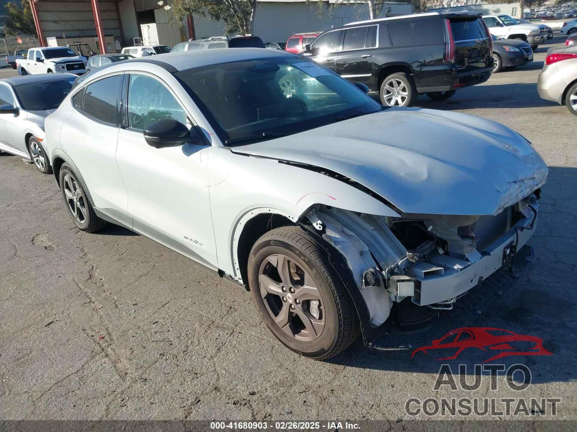 FORD MUSTANG MACH-E 2023 - 3FMTK1RM4PMA17289