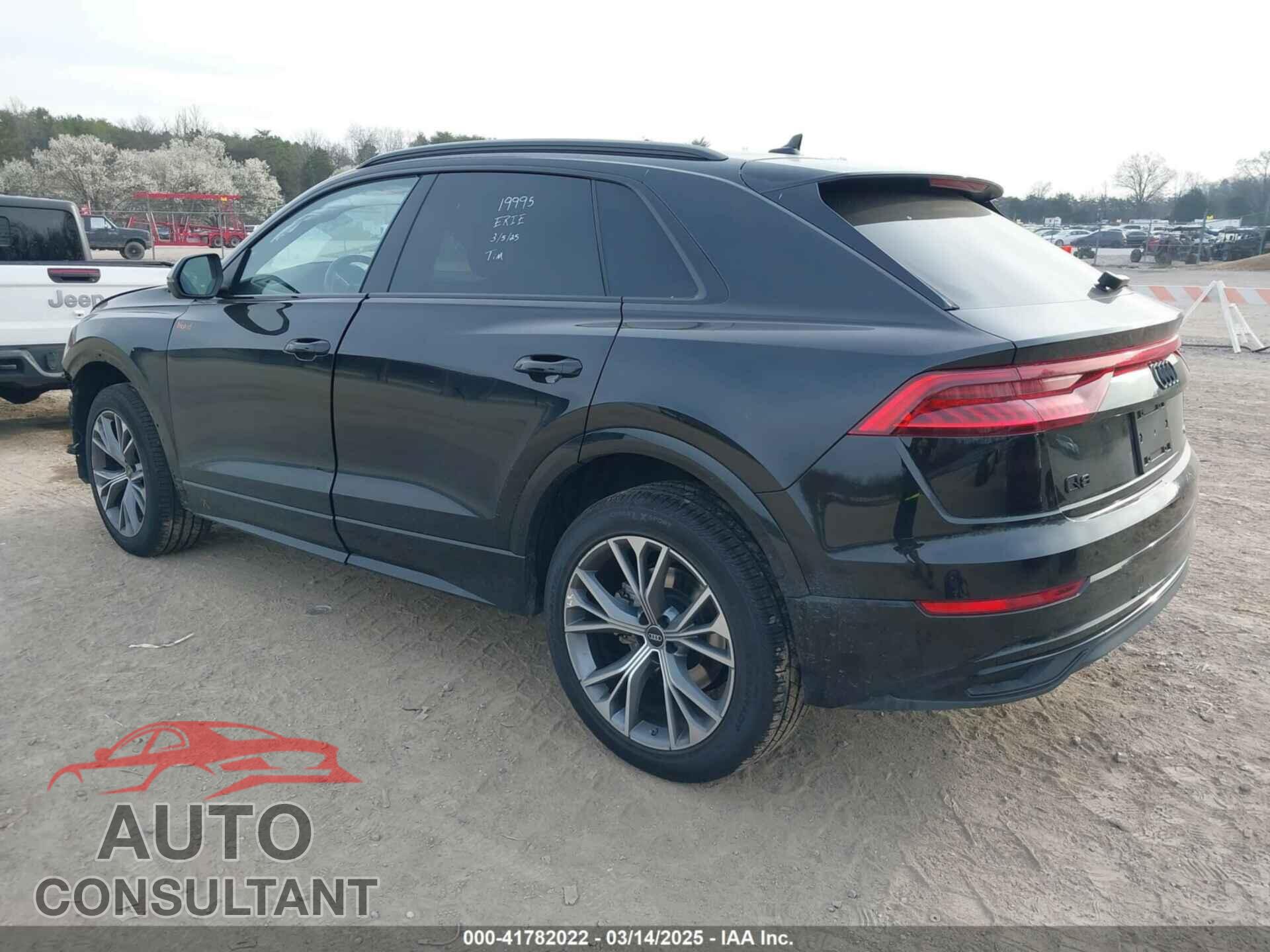 AUDI Q8 2022 - WA1AVBF16ND009698