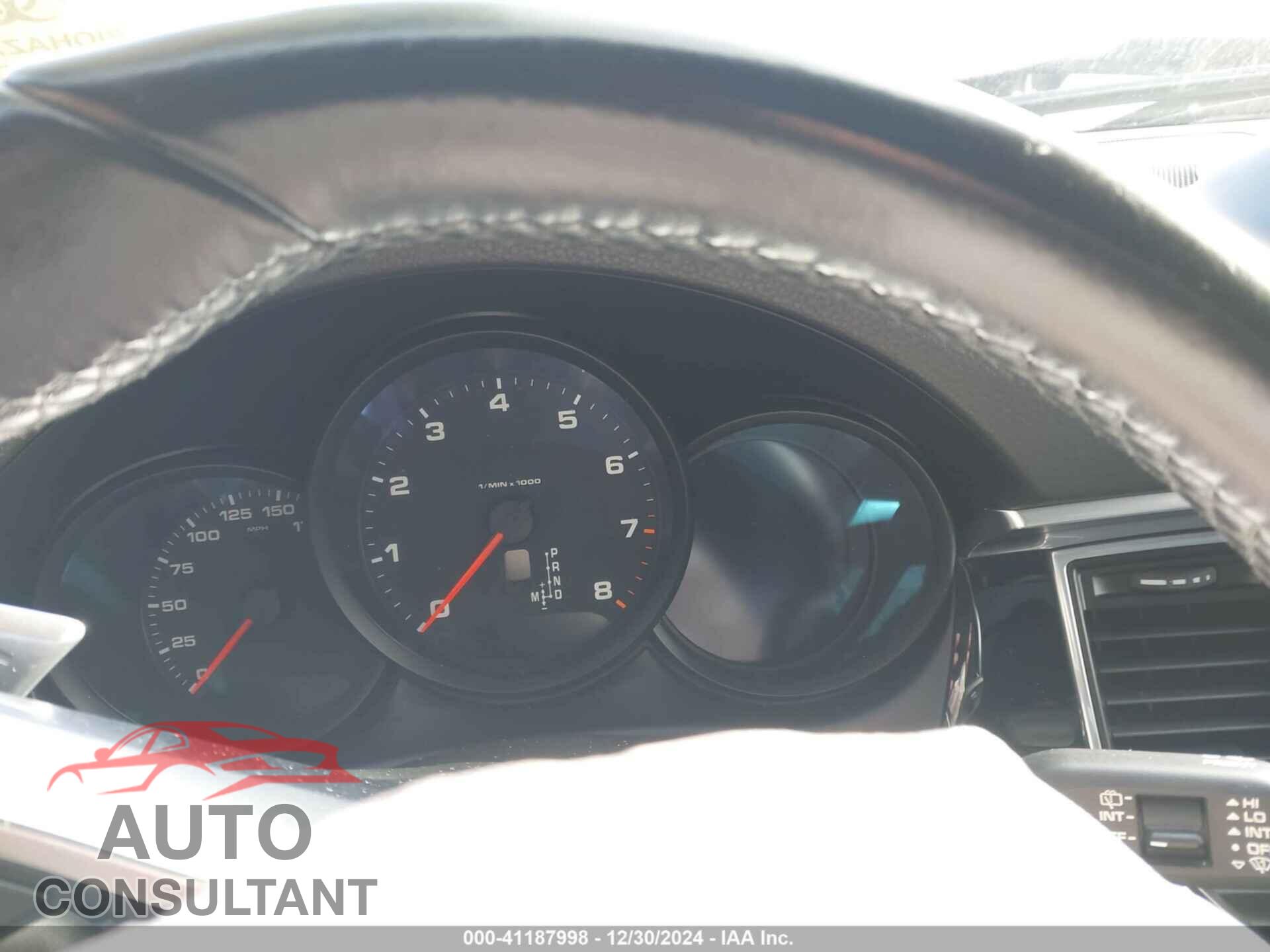 PORSCHE MACAN 2018 - WP1AA2A58JLB07819