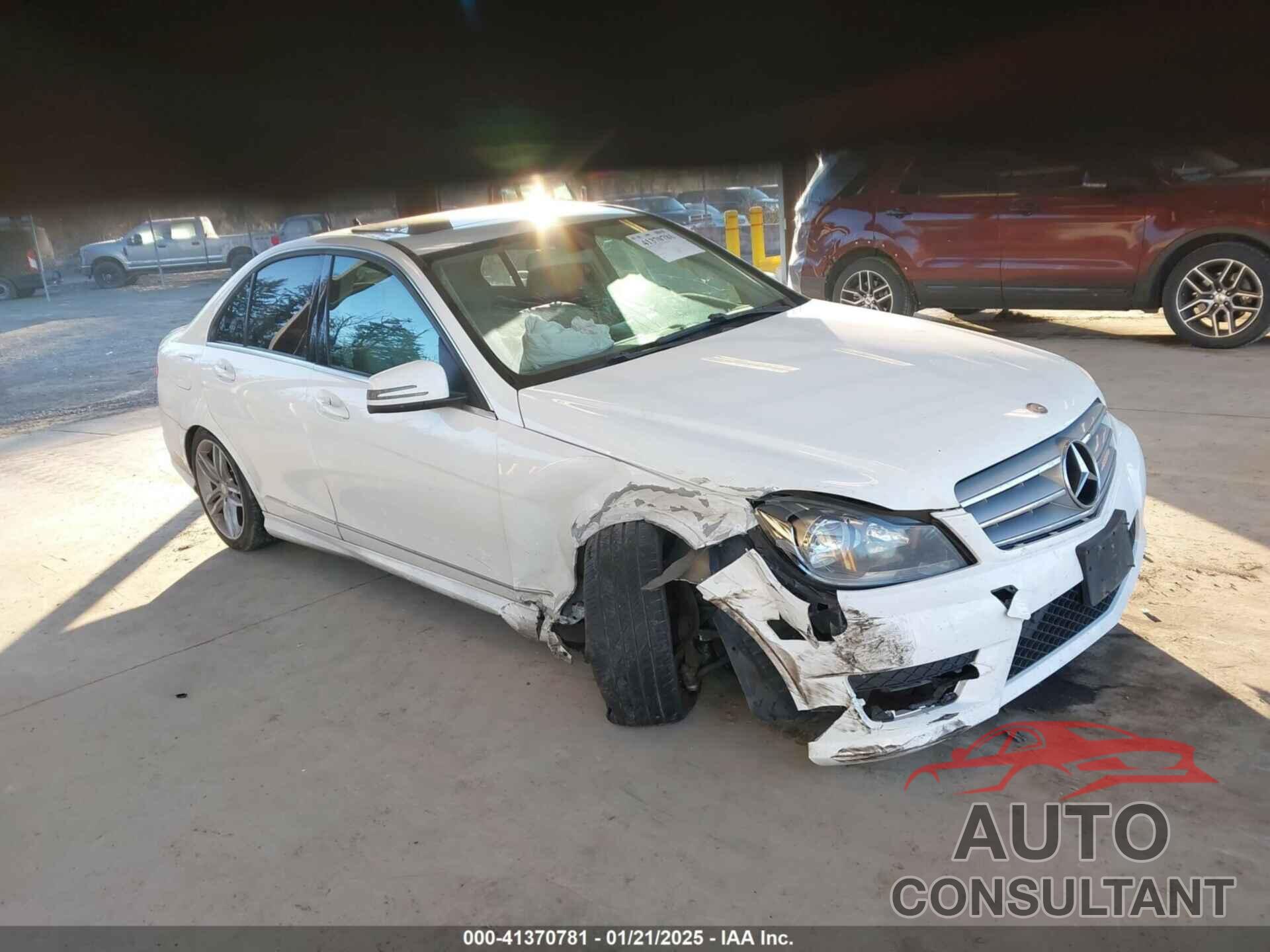 MERCEDES-BENZ C 250 2013 - WDDGF4HB6DA849338