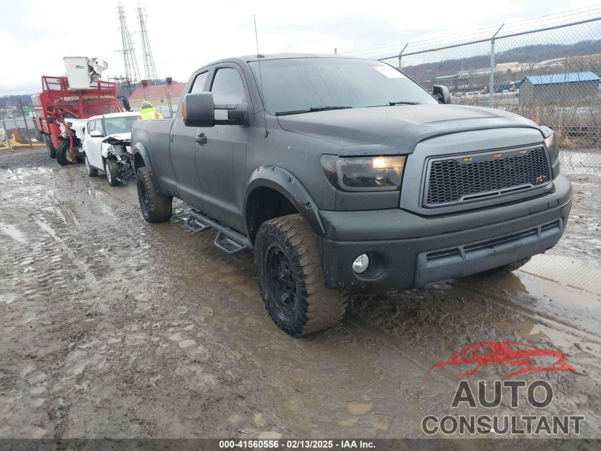 TOYOTA TUNDRA 2012 - 5TFCY5F10CX013703