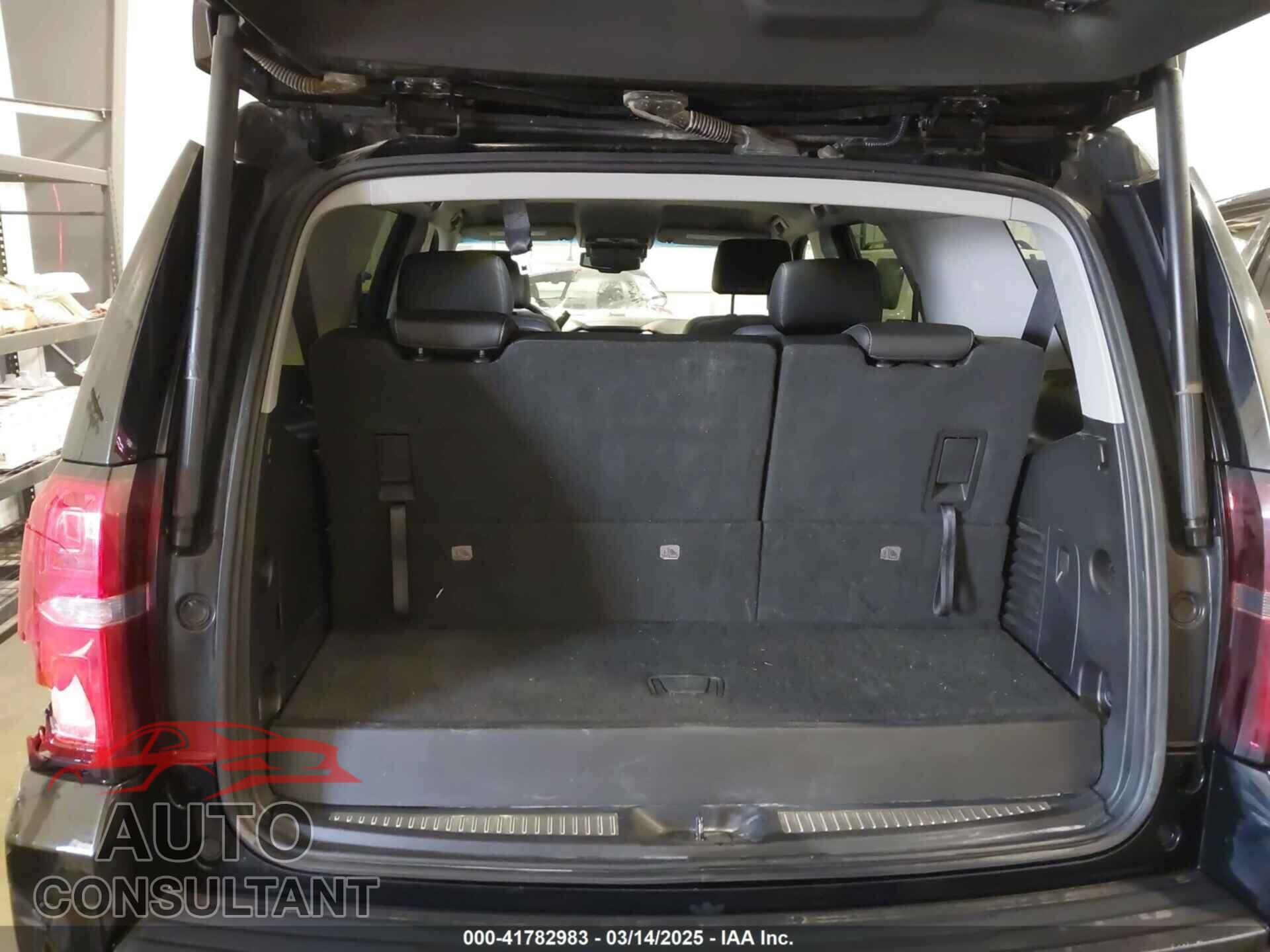 CHEVROLET TAHOE 2020 - 1GNSKBKC2LR123473
