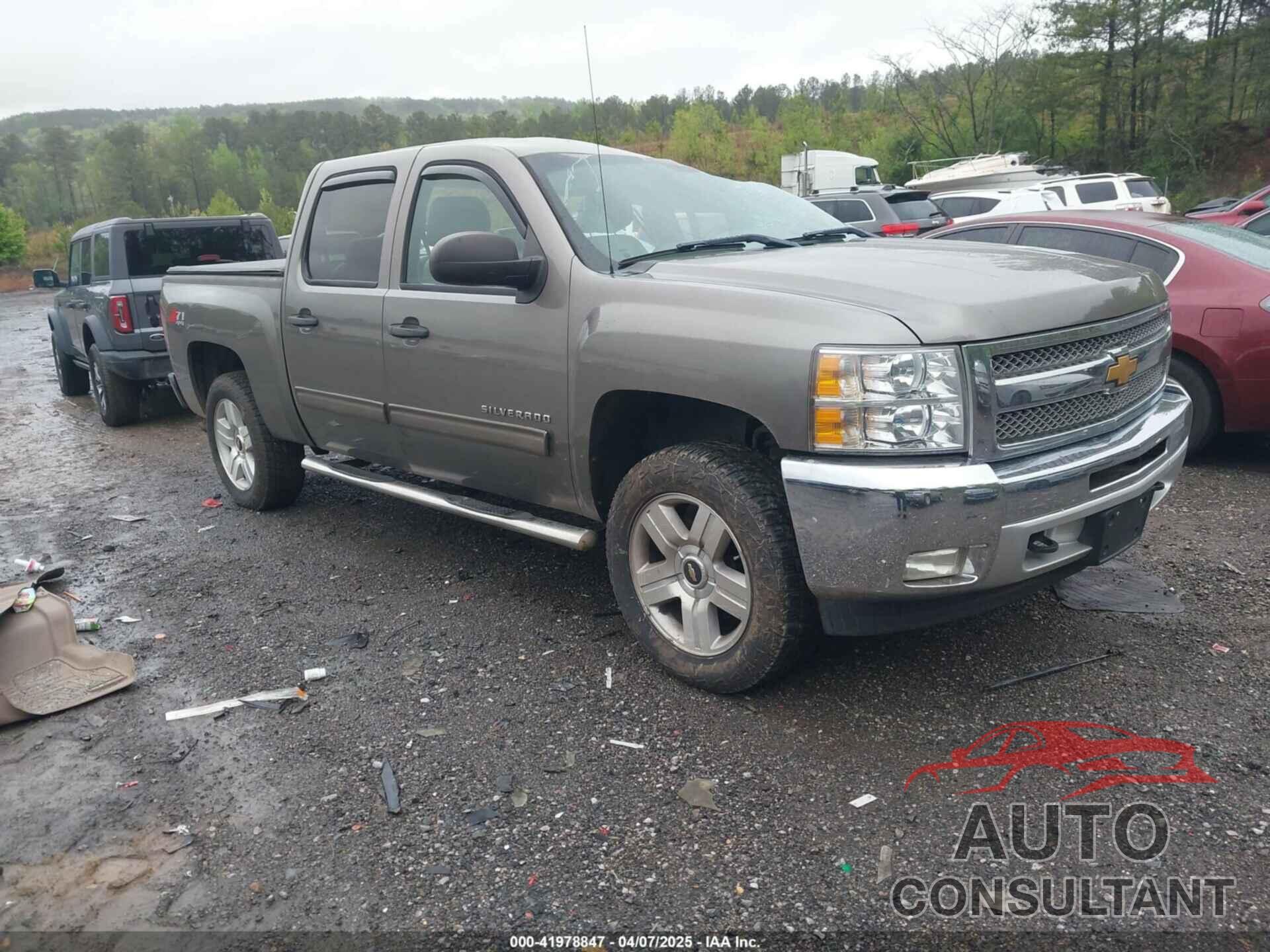 CHEVROLET SILVERADO 1500 2013 - 3GCPKSE70DG301573