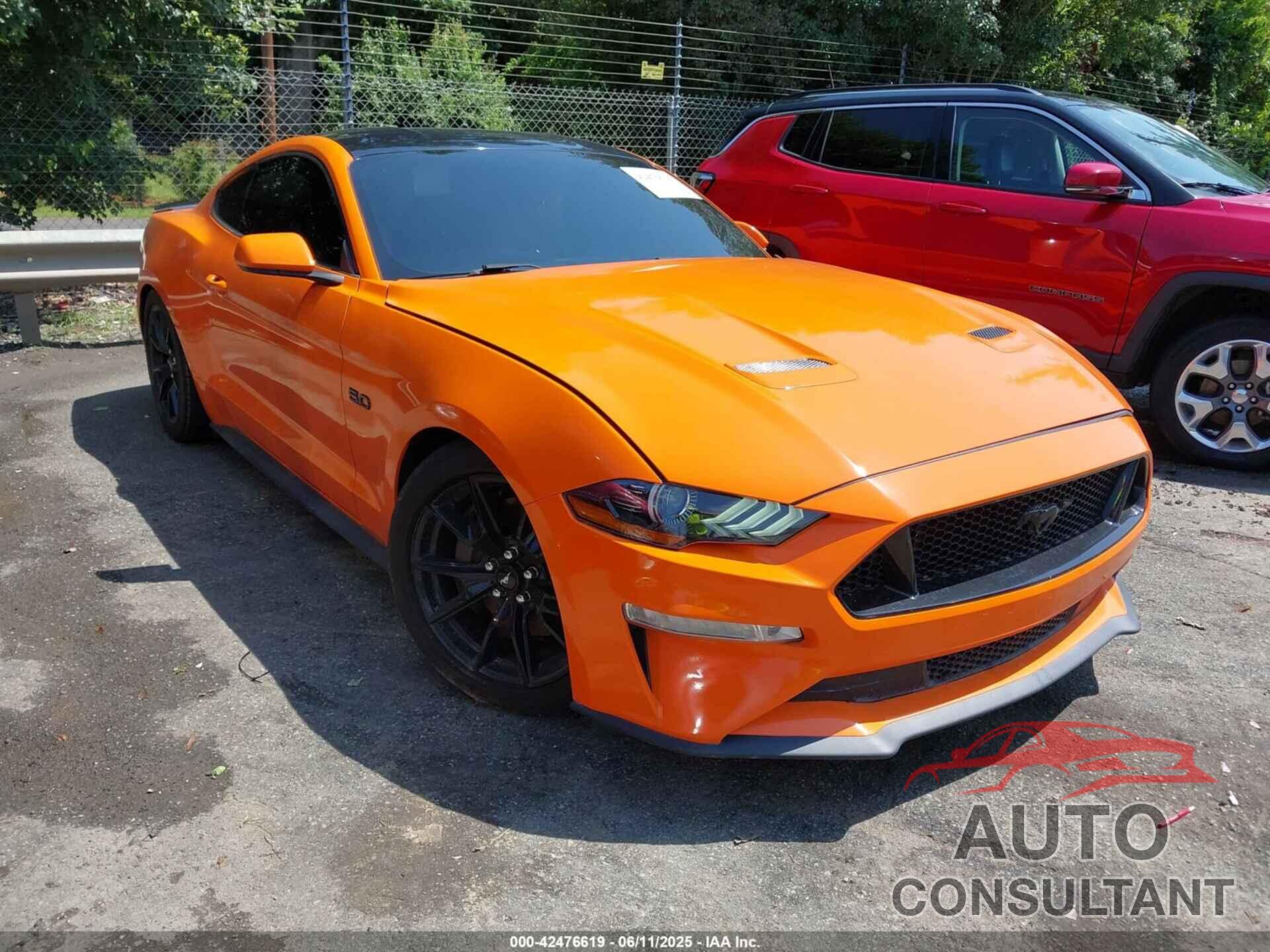 FORD MUSTANG 2020 - 1FA6P8CF5L5174647