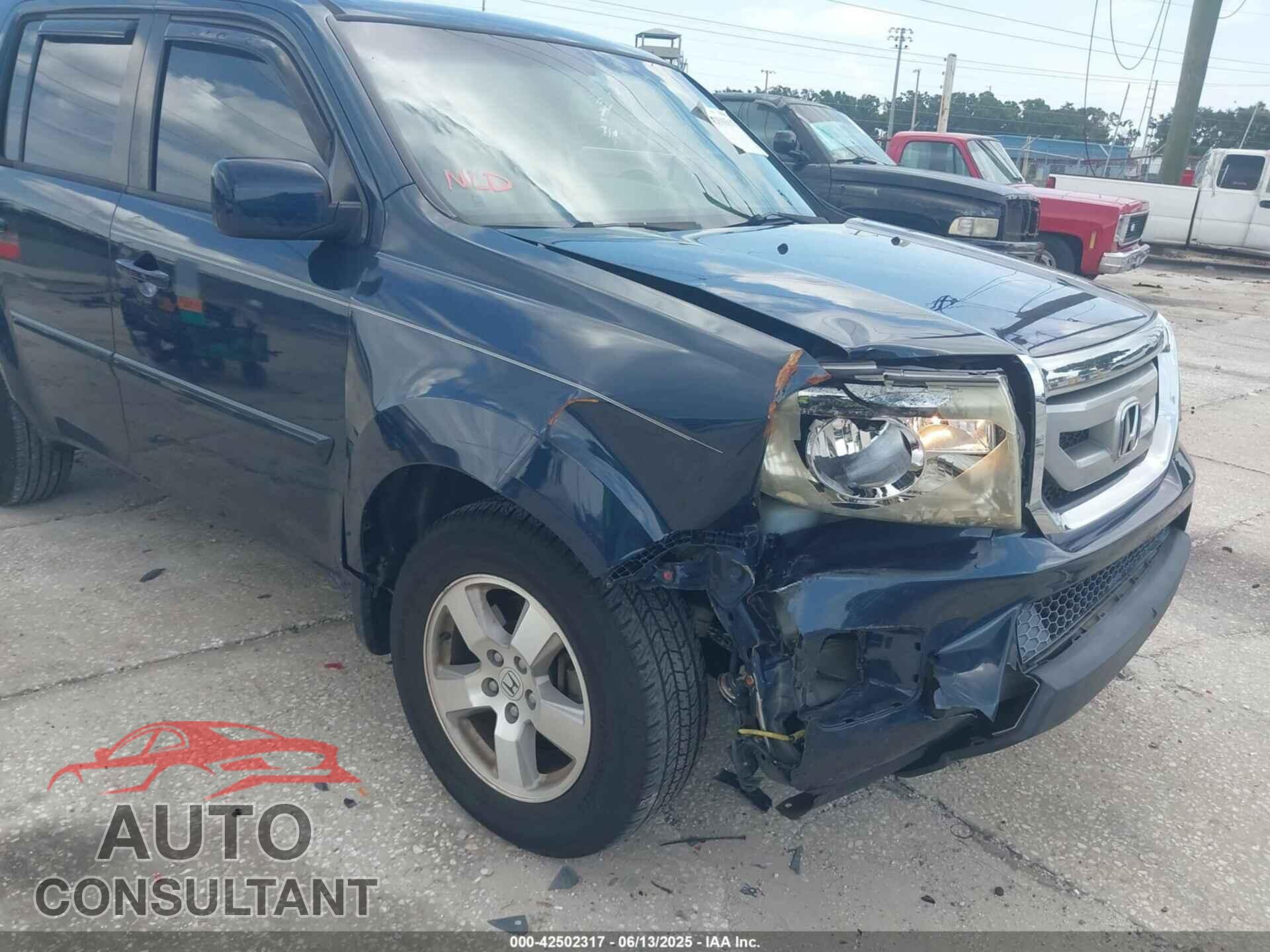 HONDA PILOT 2011 - 5FNYF3H7XBB055645