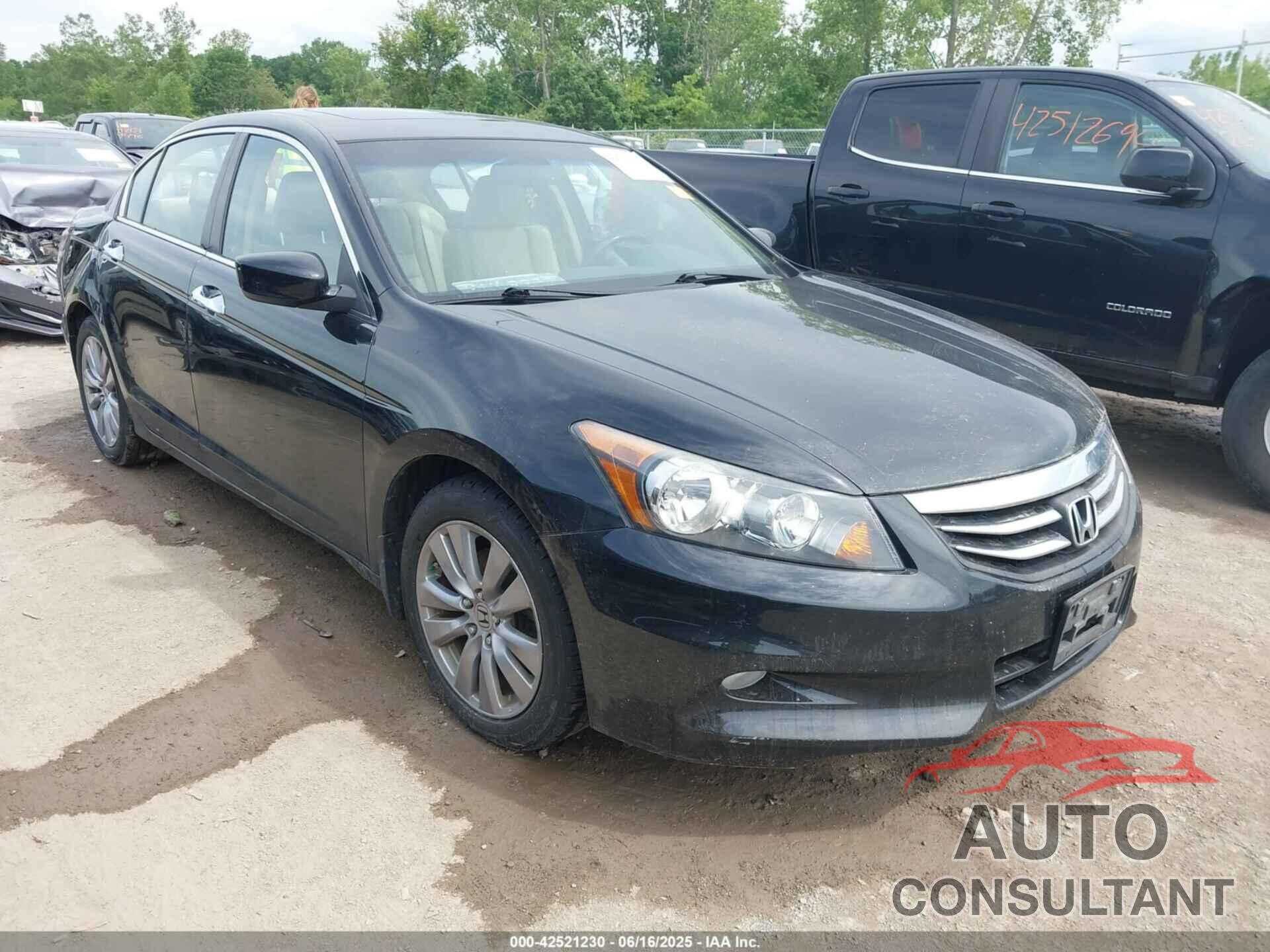 HONDA ACCORD 2011 - 1HGCP3F89BA019619